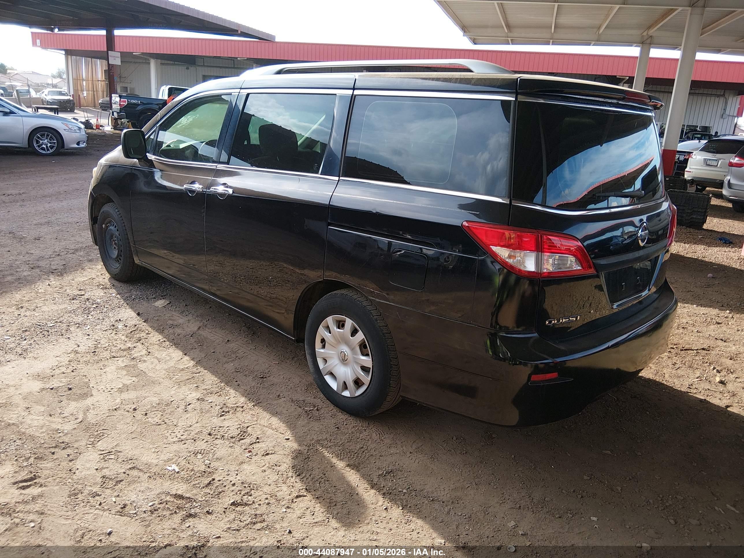 NISSAN QUEST image 3
