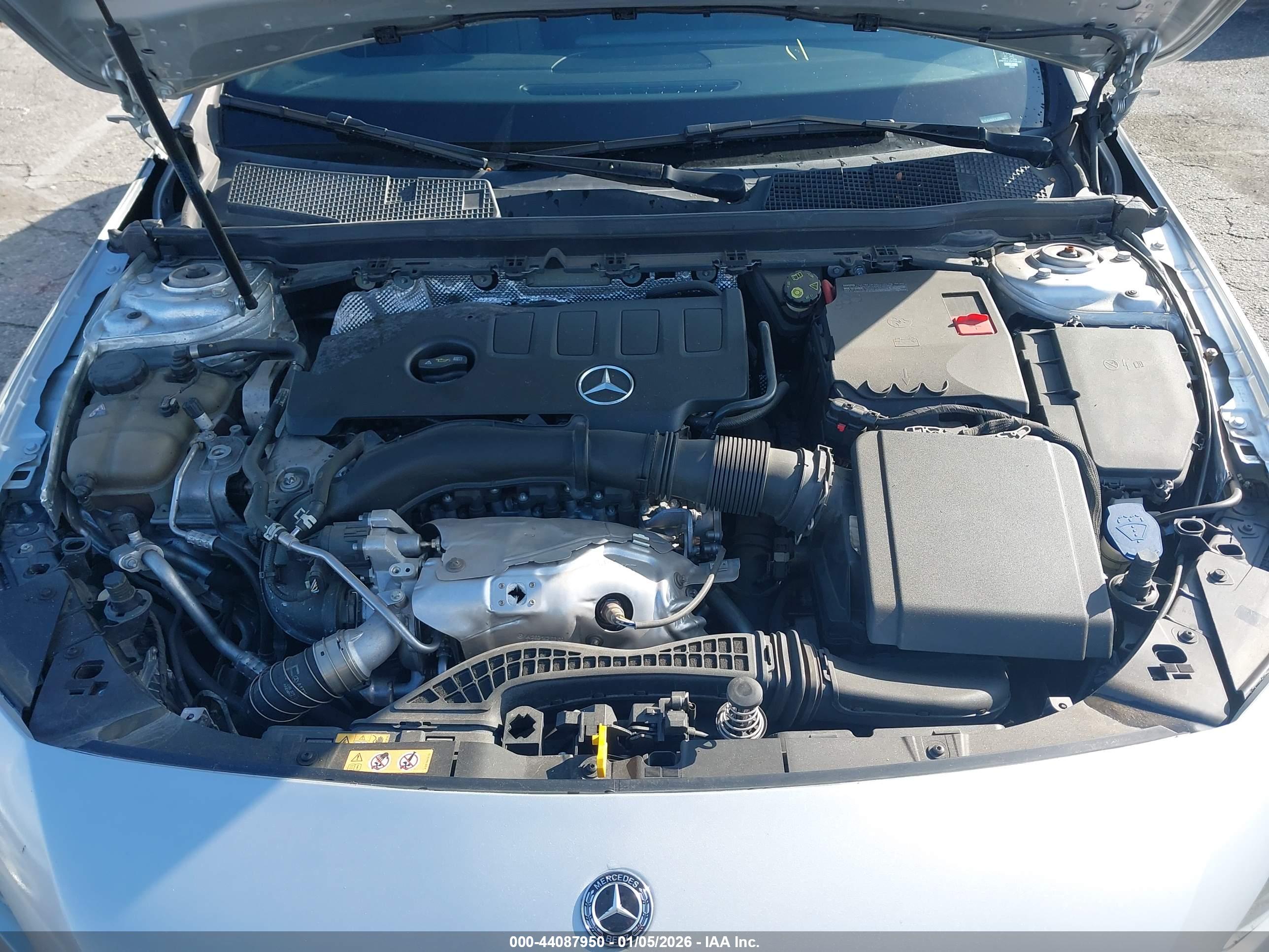 MERCEDES-BENZ A image 10