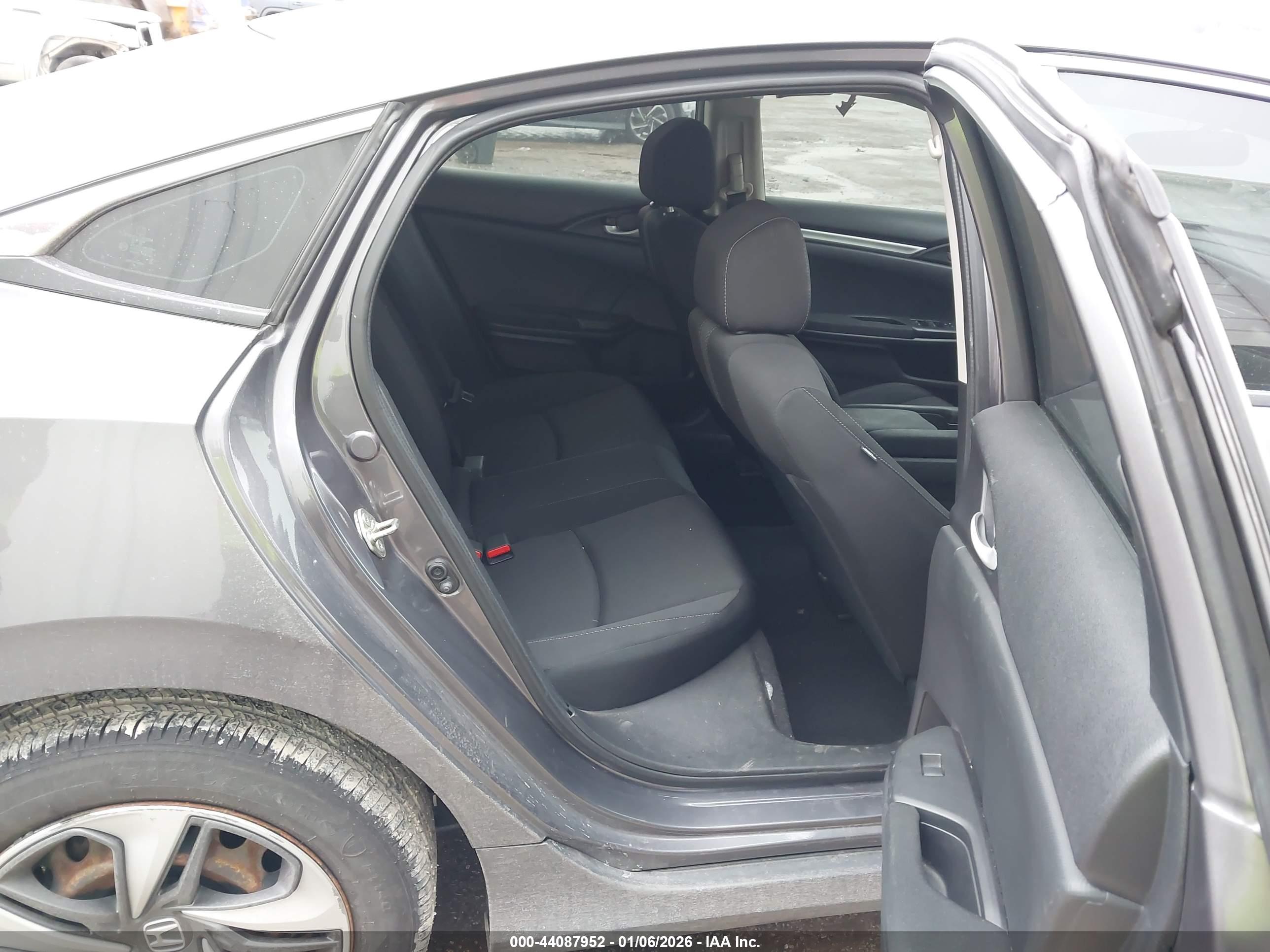 HONDA CIVIC image 8