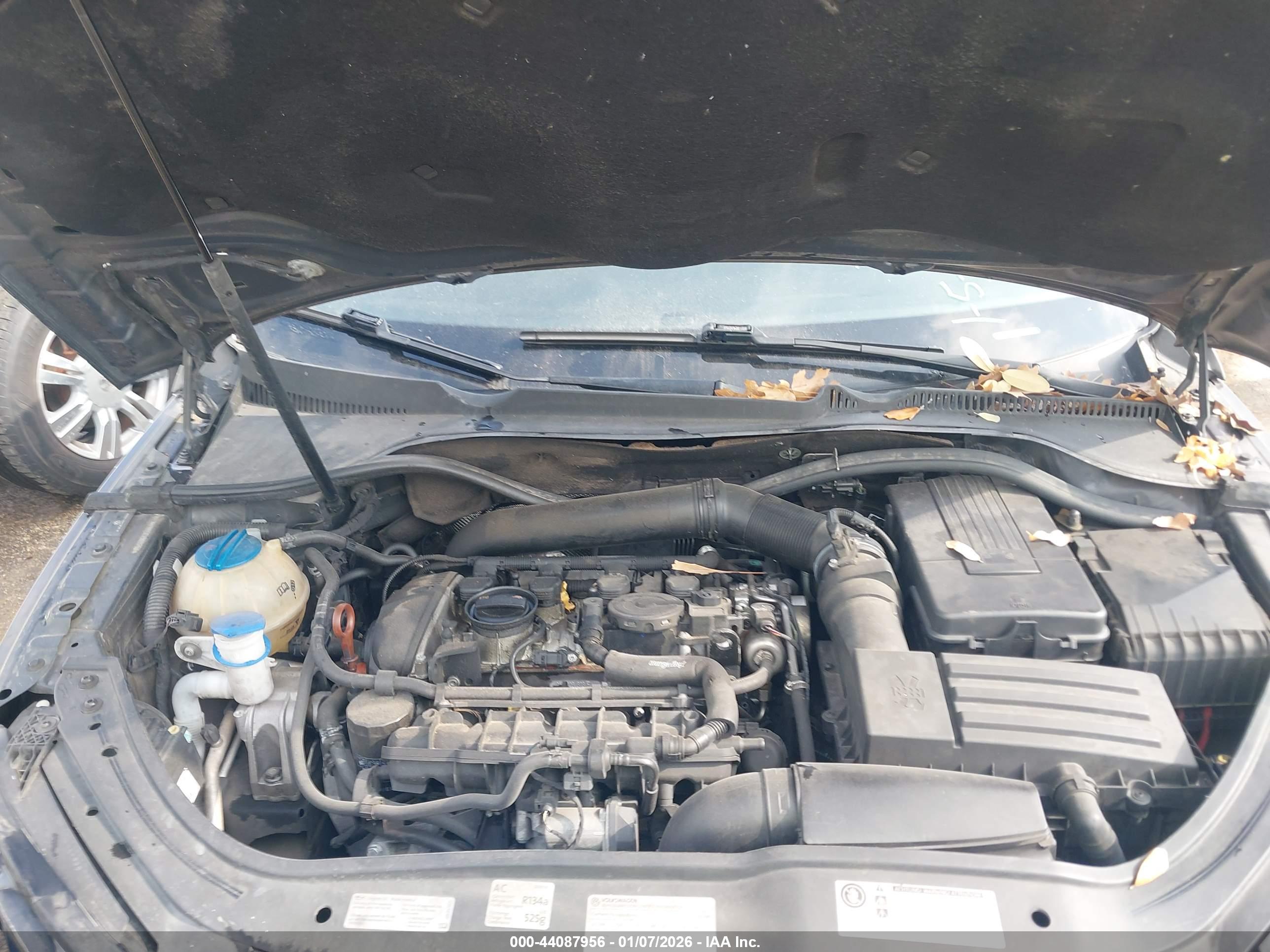 VOLKSWAGEN EOS image 10