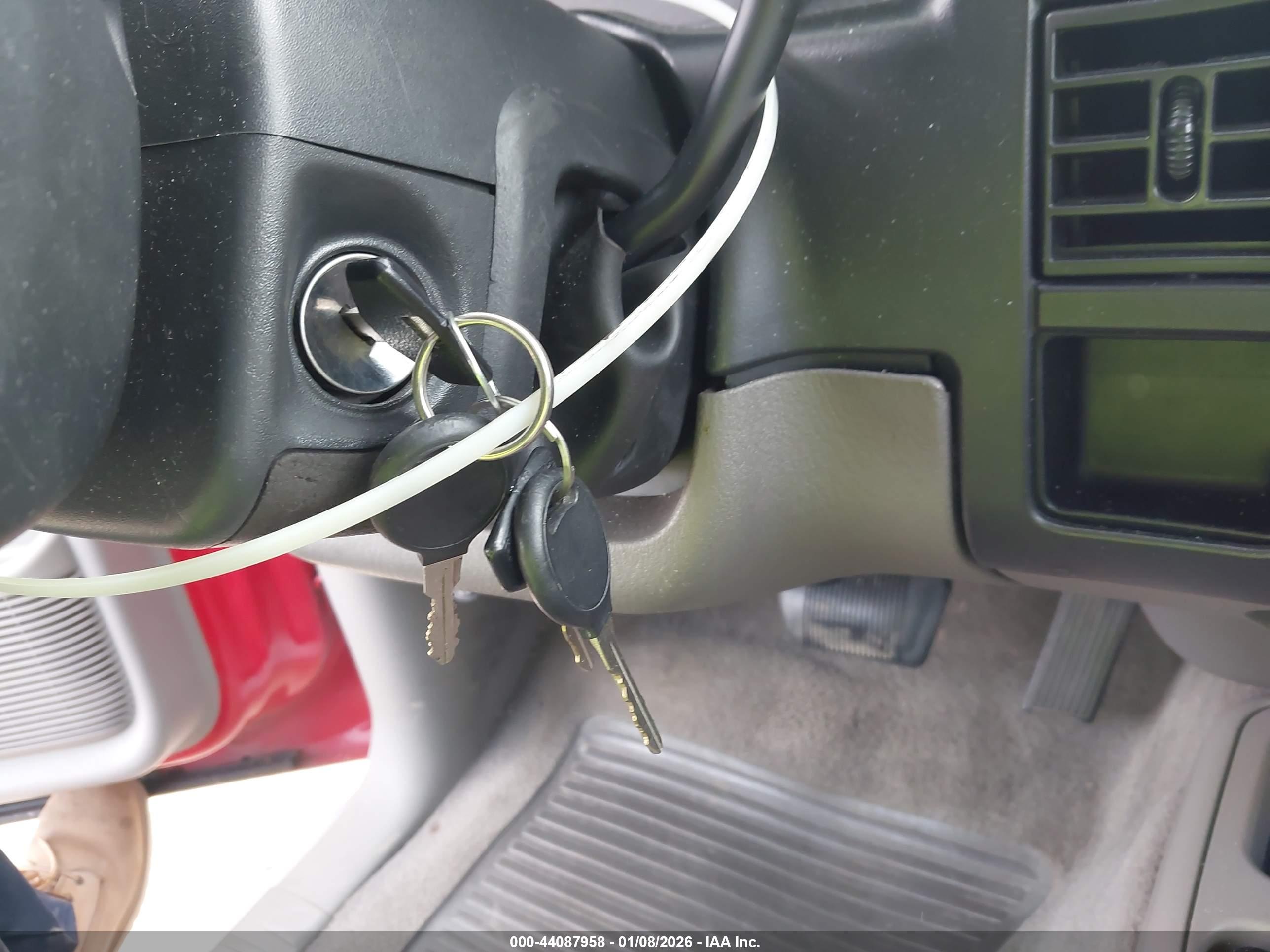 DODGE DAKOTA image 11