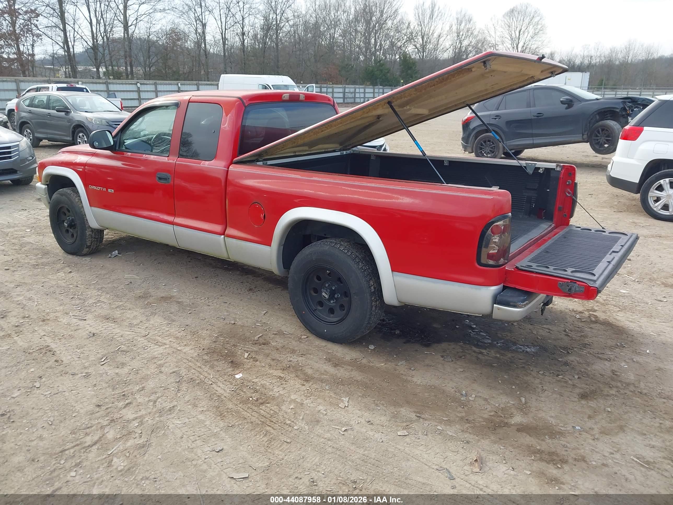 DODGE DAKOTA image 3
