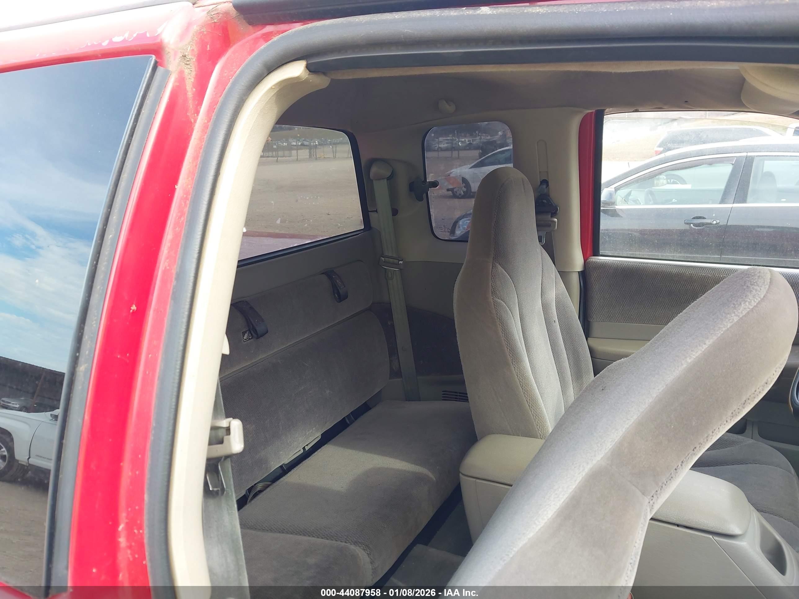 DODGE DAKOTA image 8