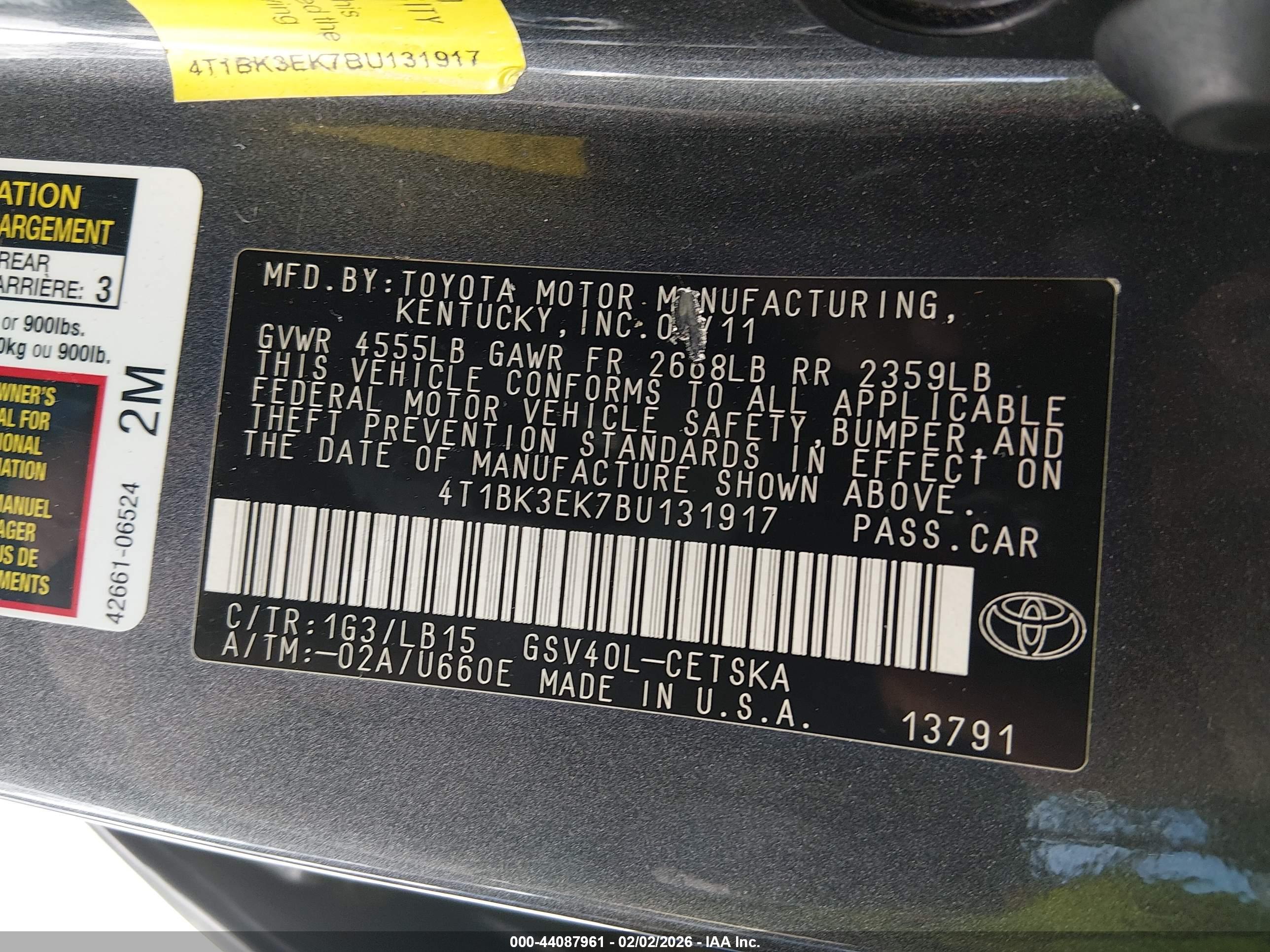 TOYOTA CAMRY image 9