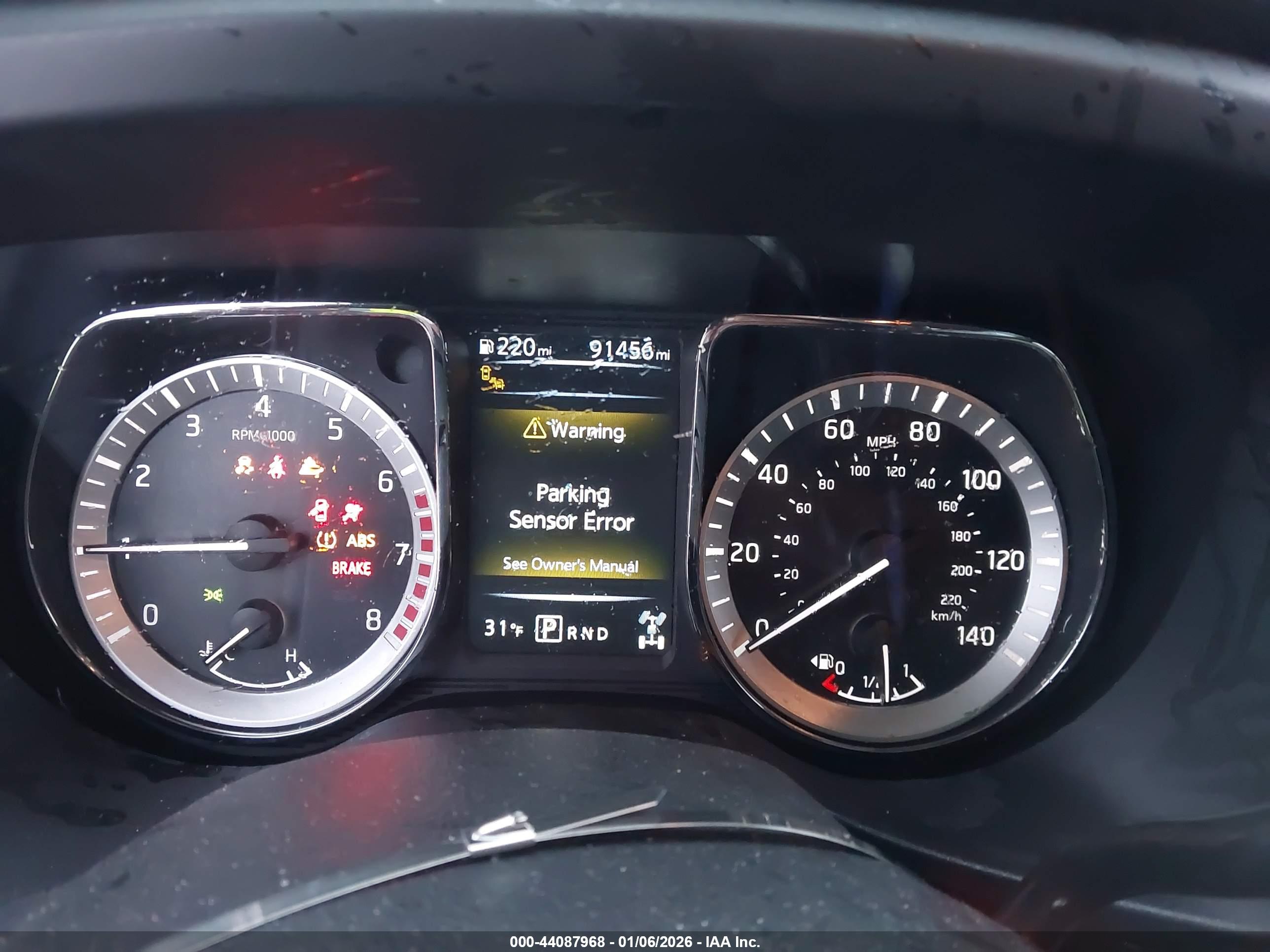 NISSAN TITAN image 7