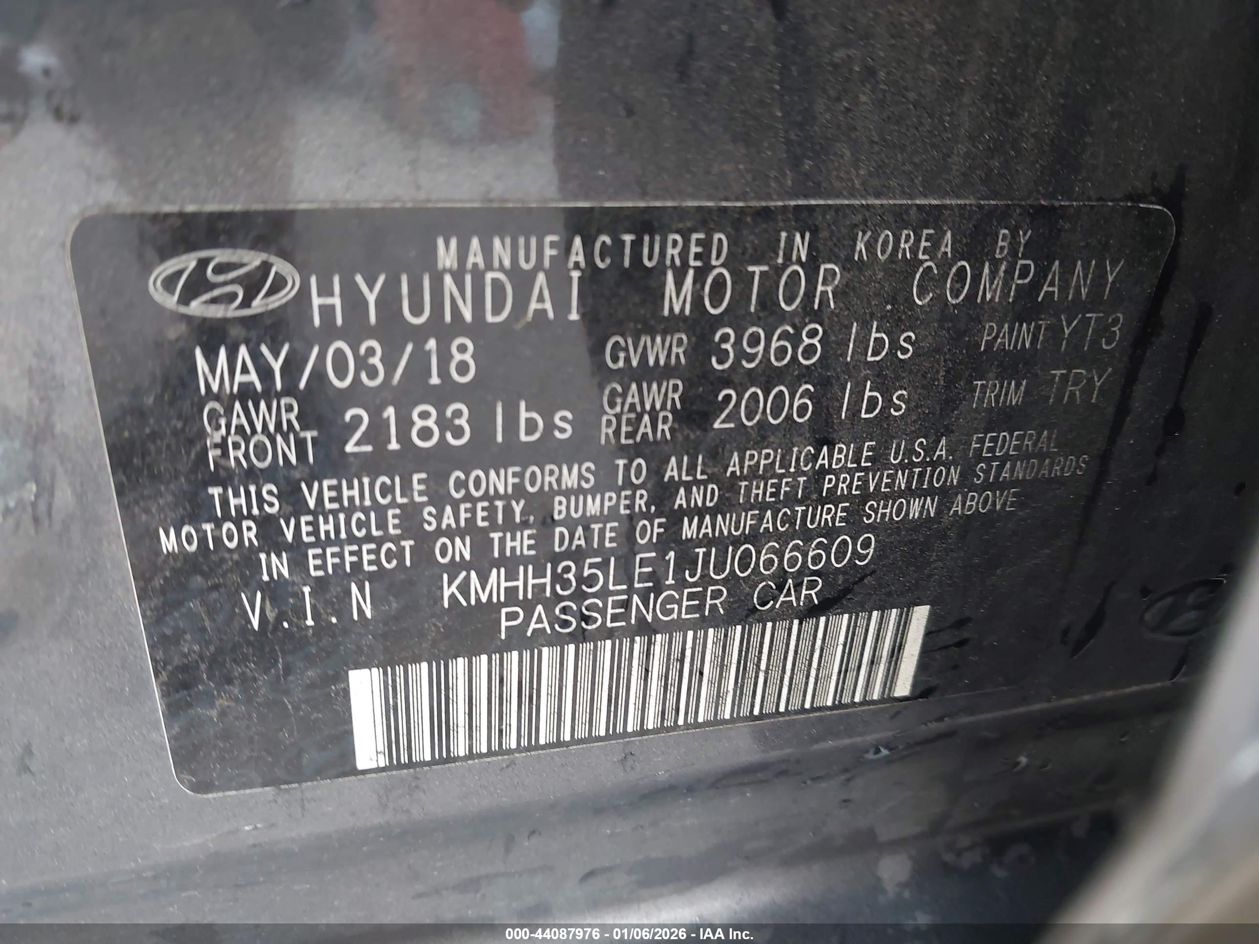 HYUNDAI ELANTRA image 9