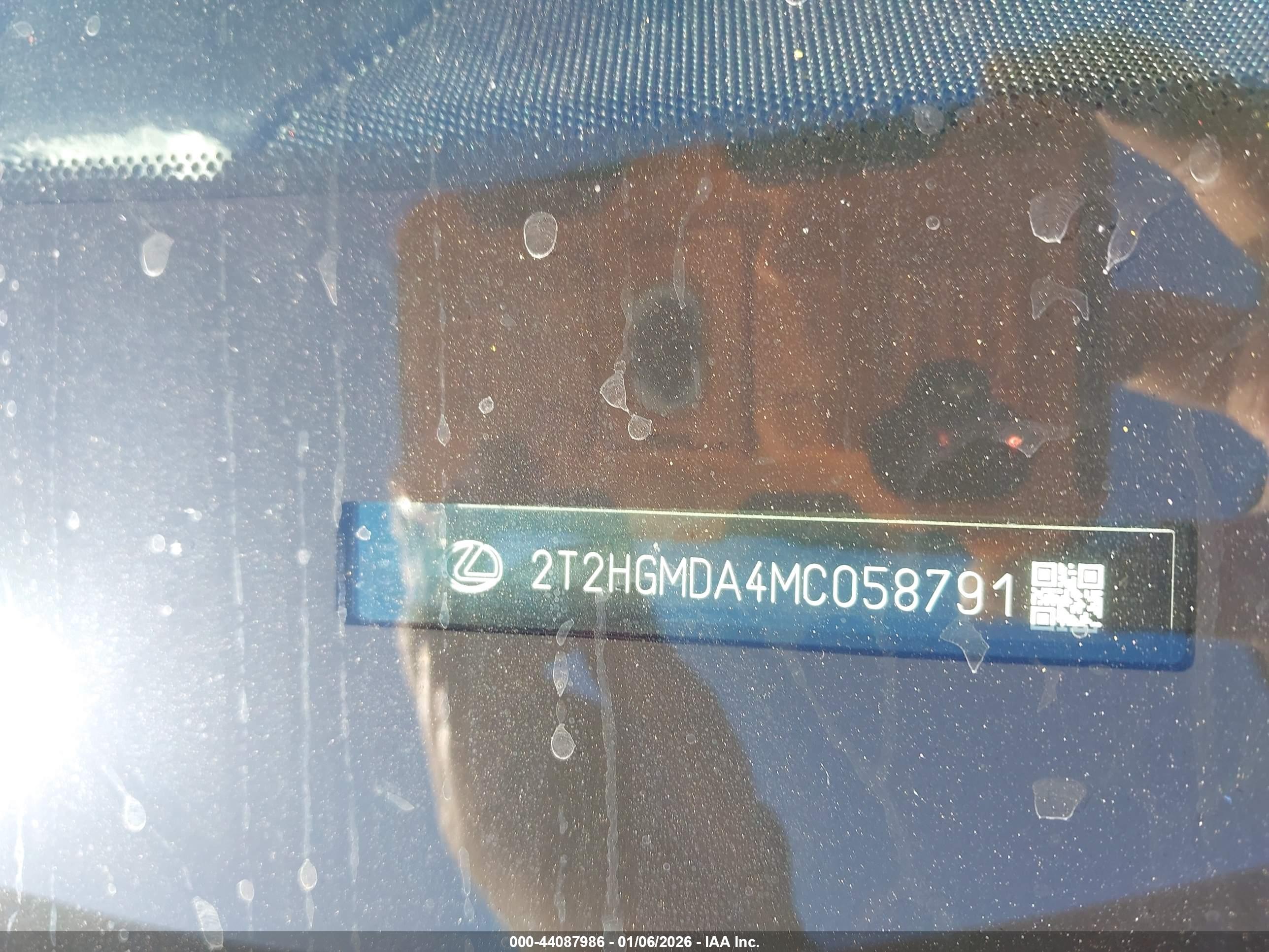 LEXUS RX image 9