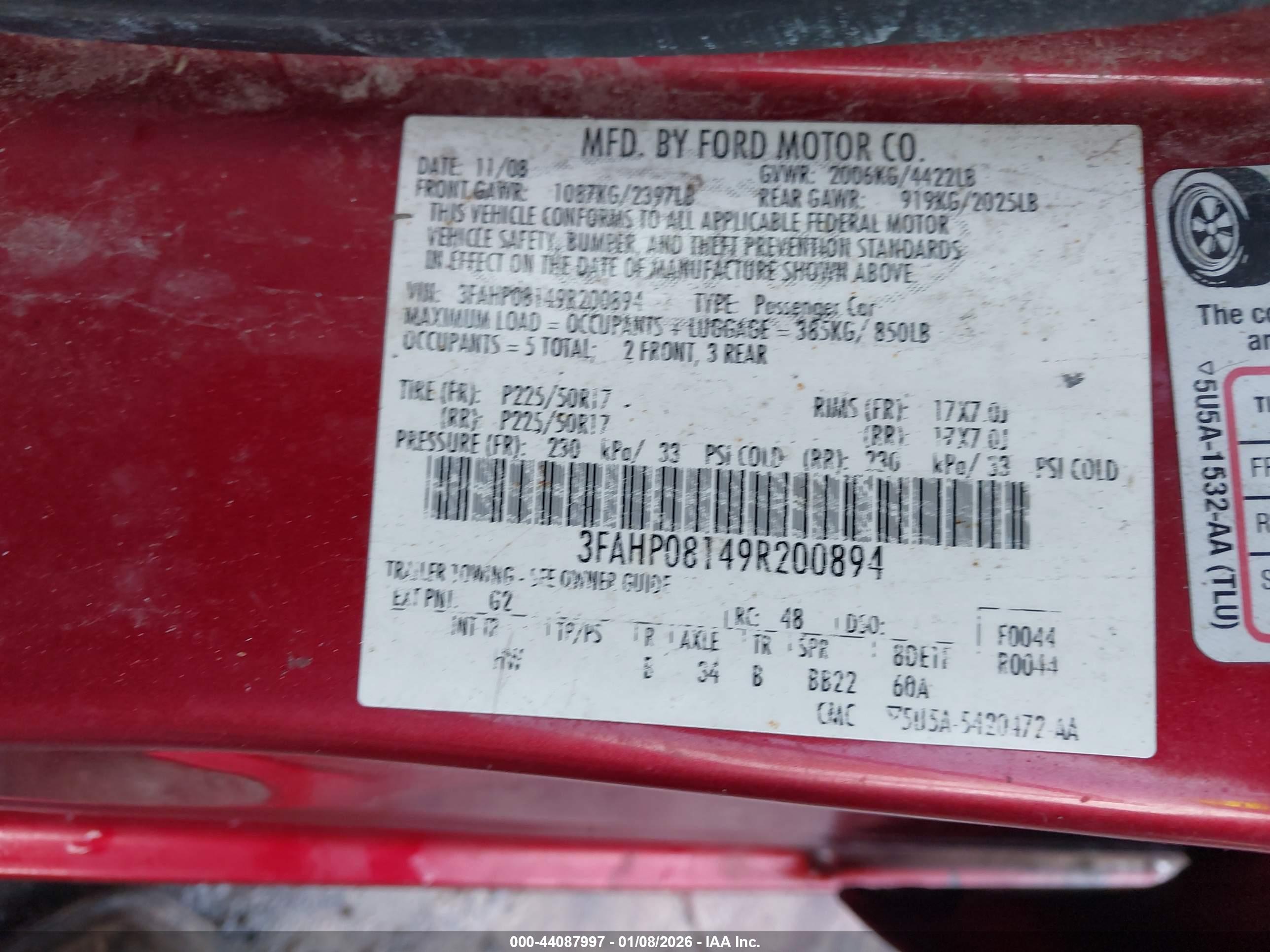 FORD FUSION image 9