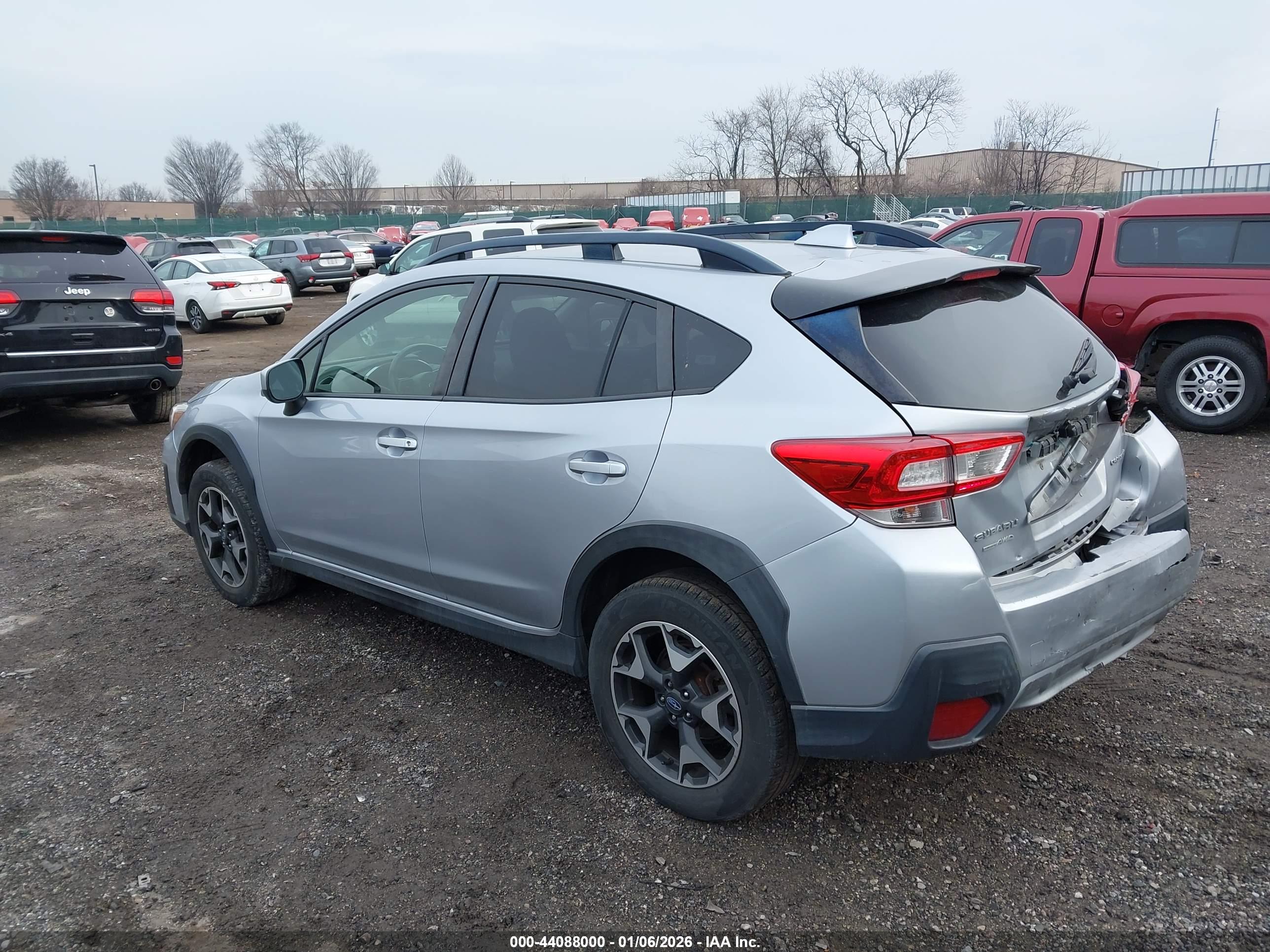 SUBARU CROSSTREK image 3