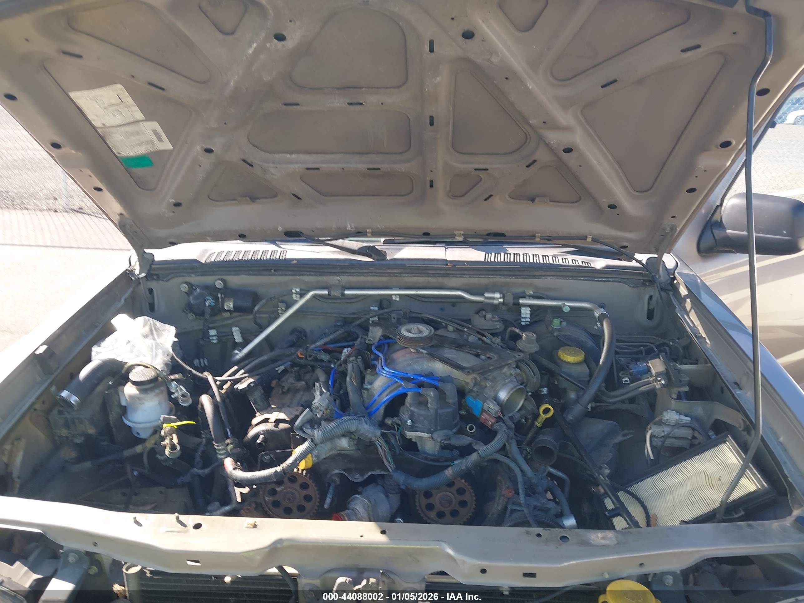 NISSAN FRONTIER image 10