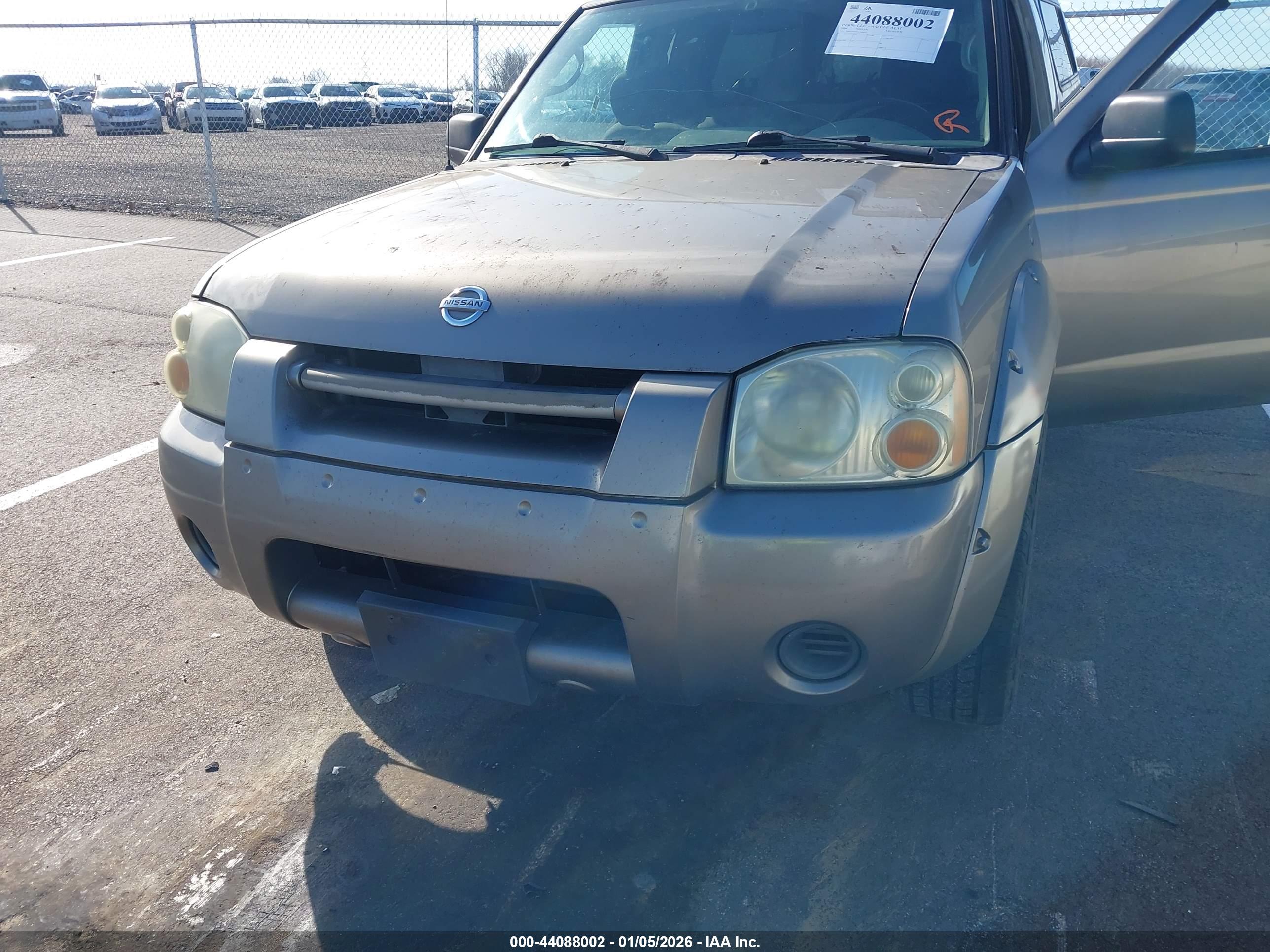 NISSAN FRONTIER image 6