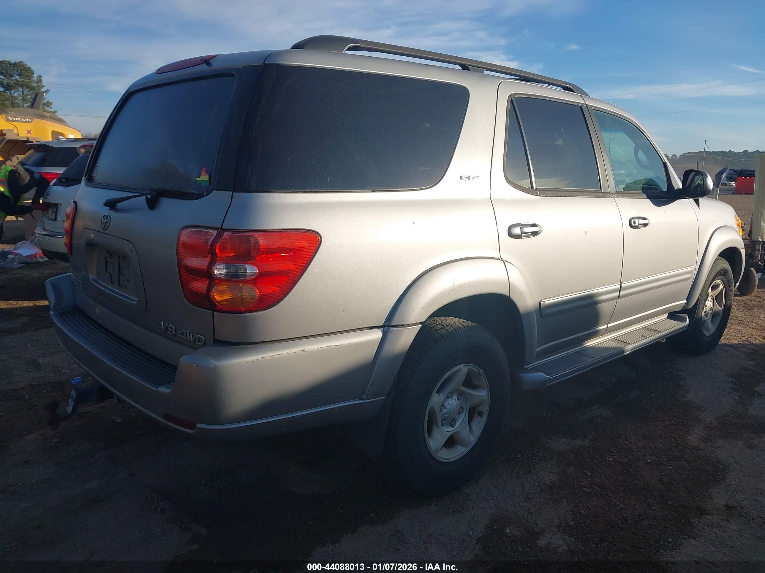 TOYOTA SEQUOIA image 4