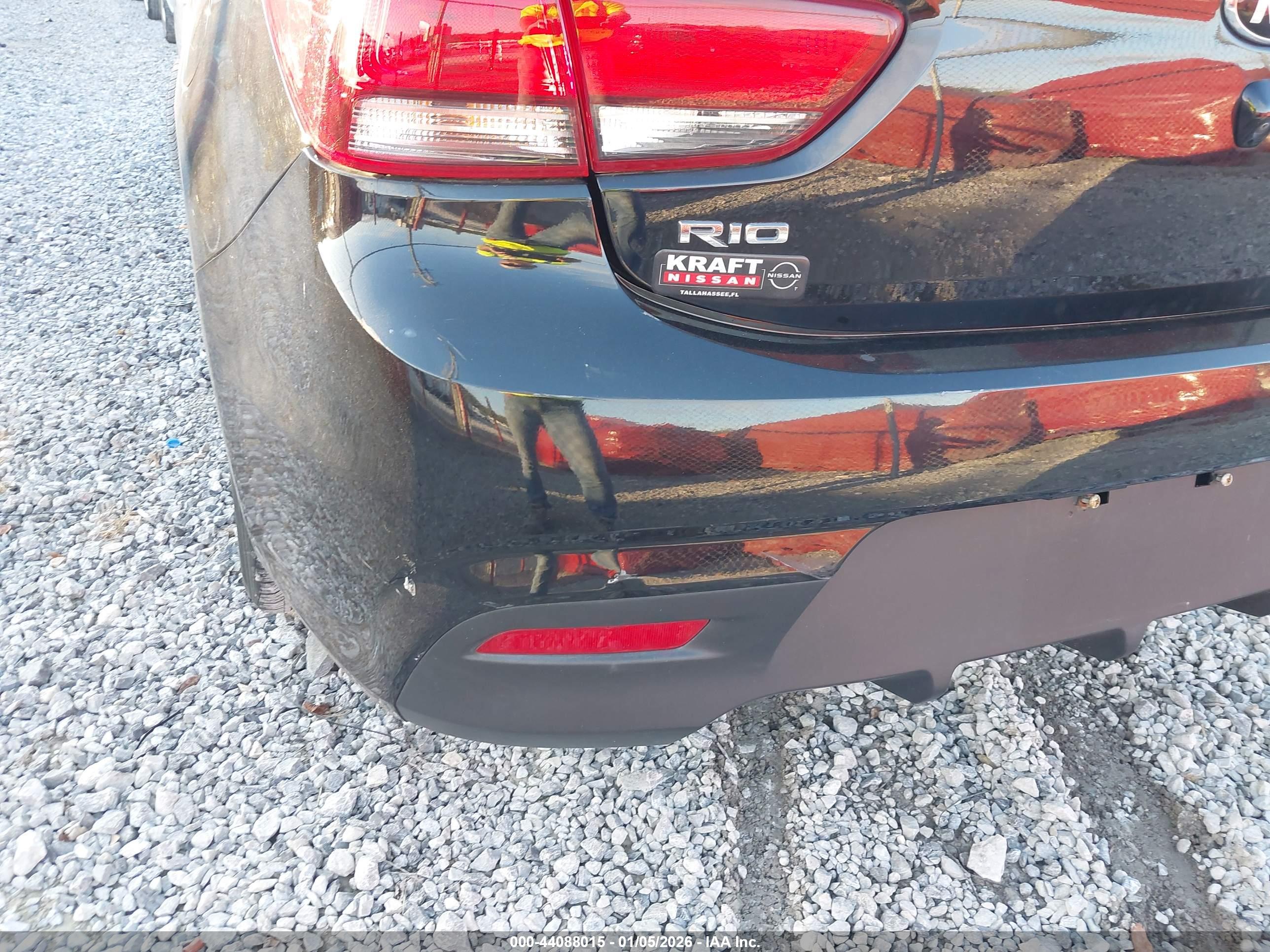 KIA RIO image 6