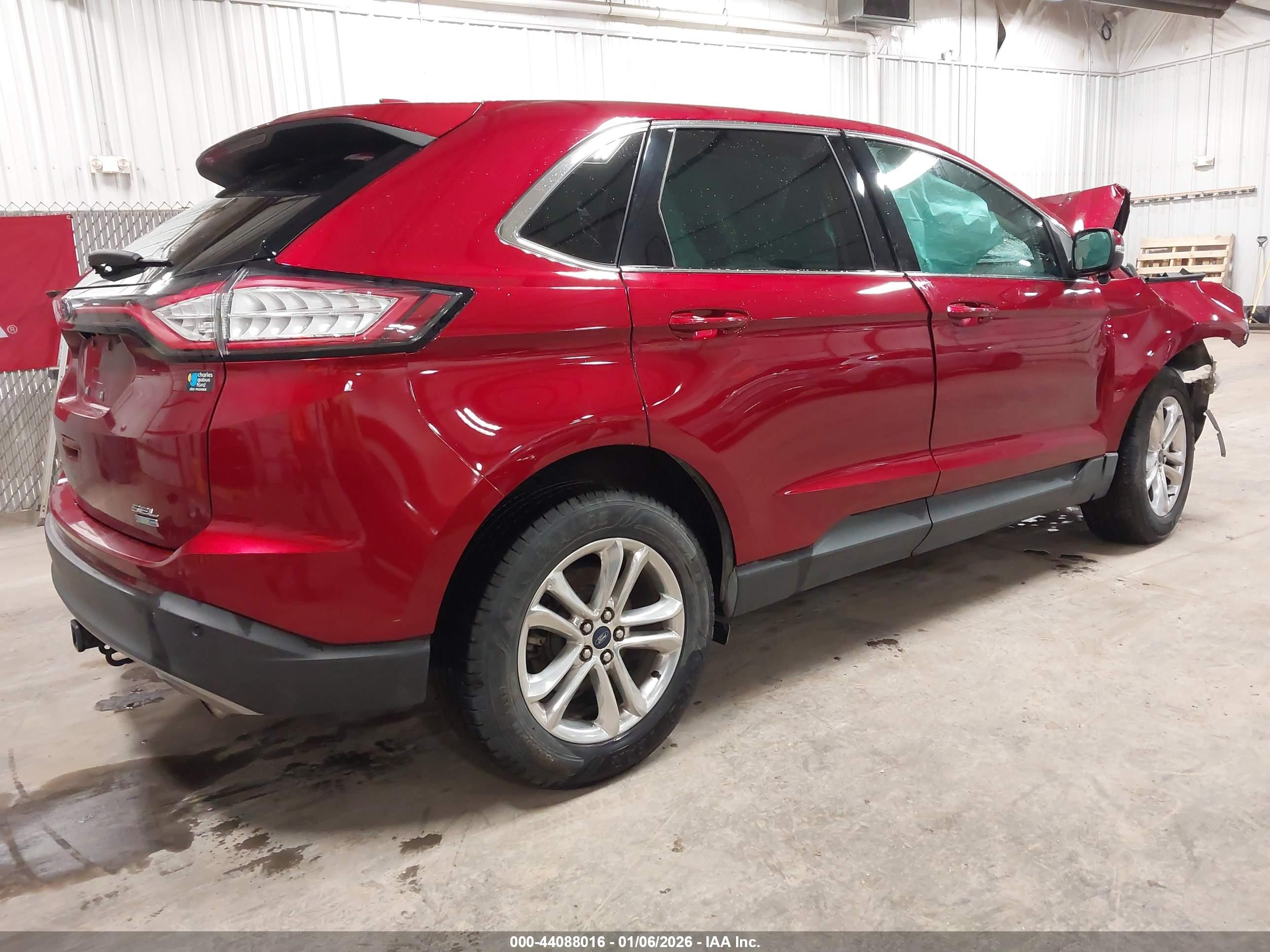 FORD EDGE image 4