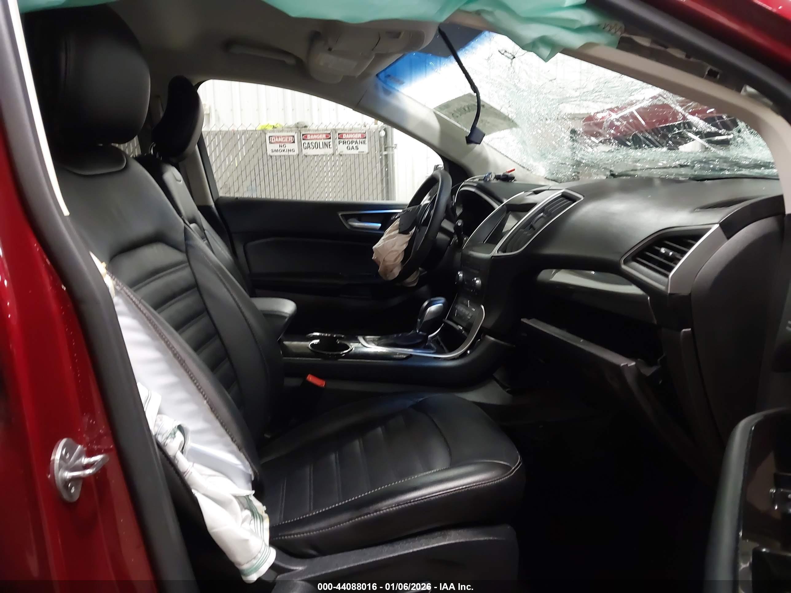 FORD EDGE image 5