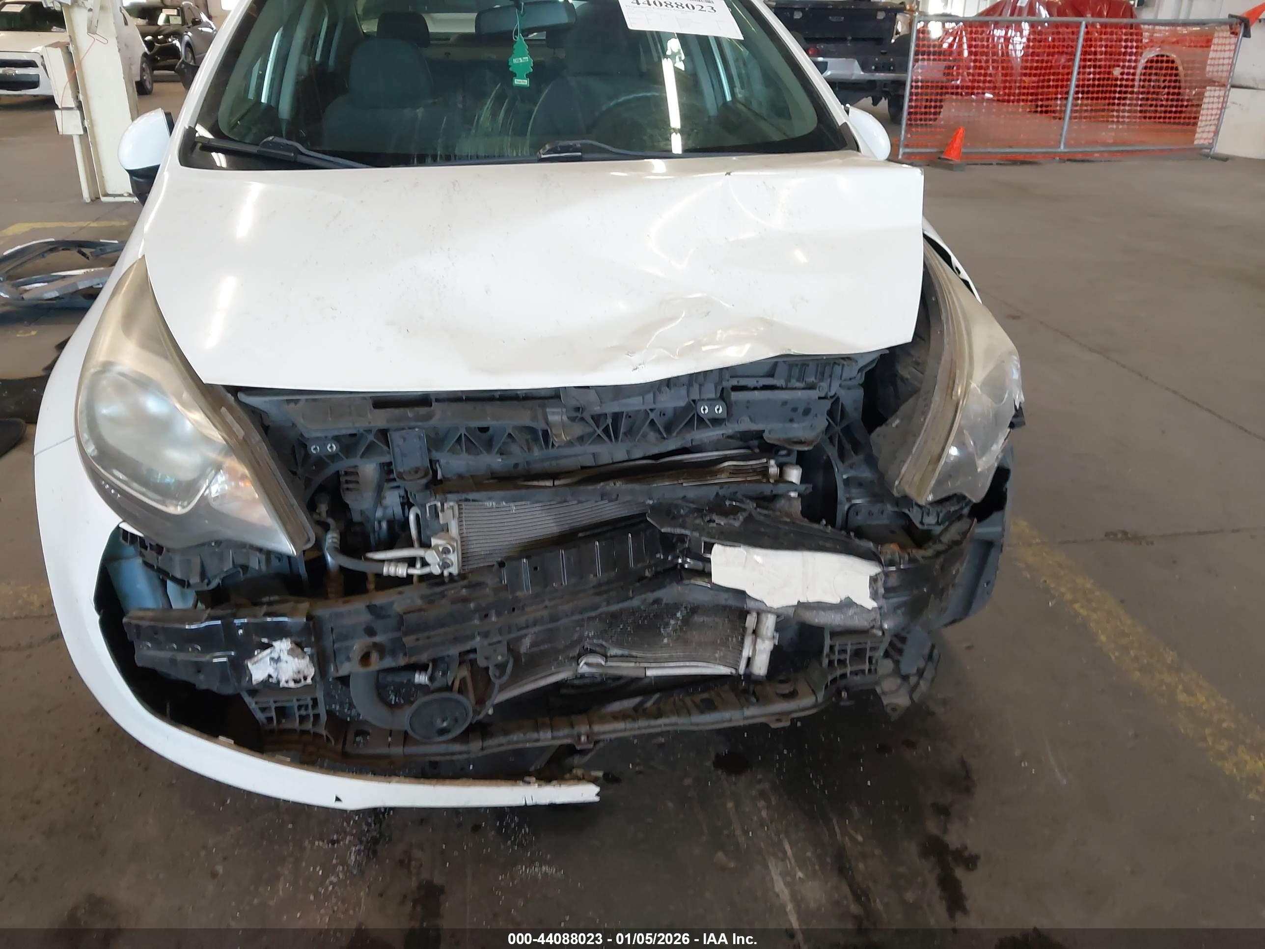 KIA RIO image 6