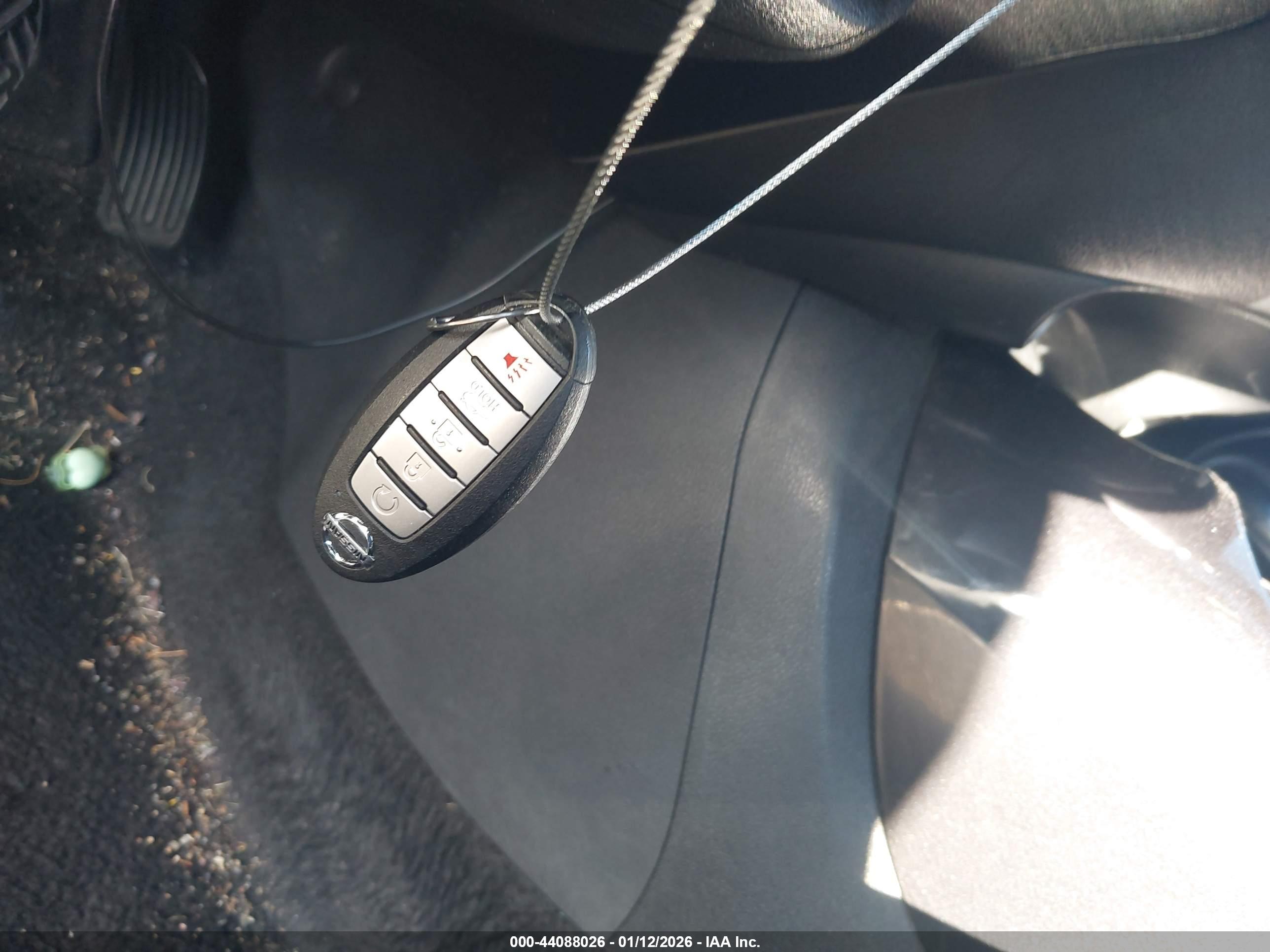 NISSAN JUKE image 11