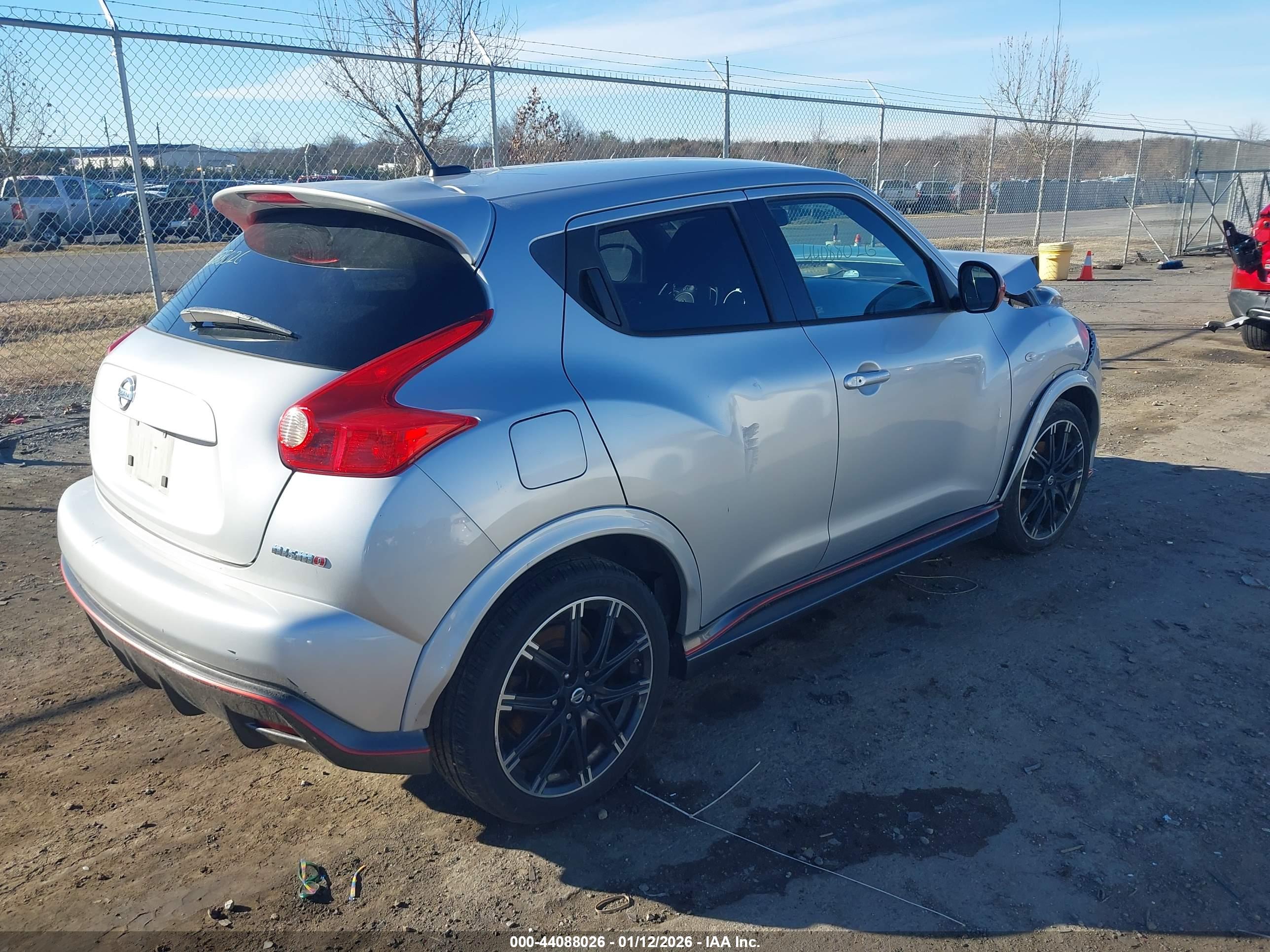 NISSAN JUKE image 4