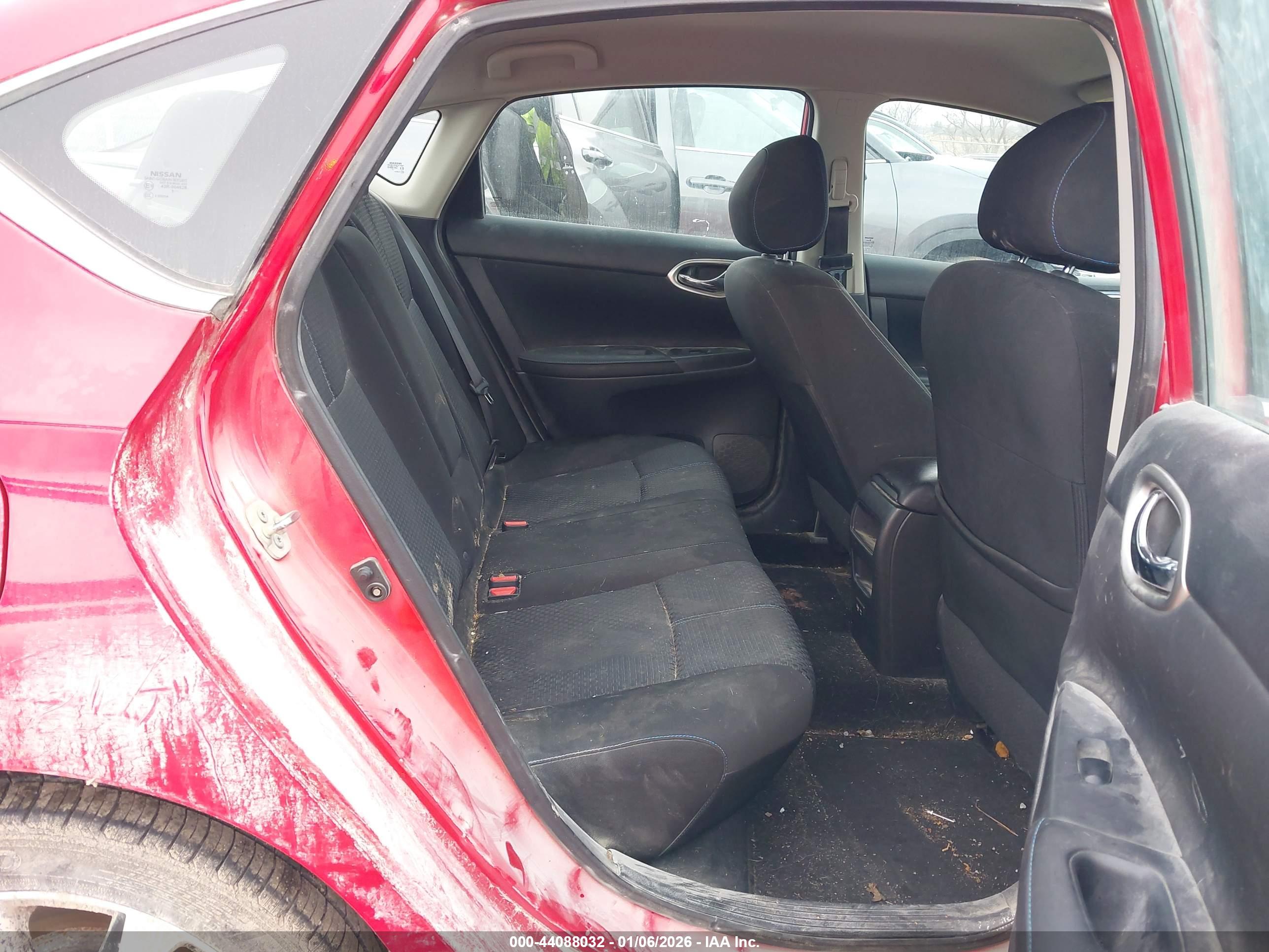 NISSAN SENTRA image 8