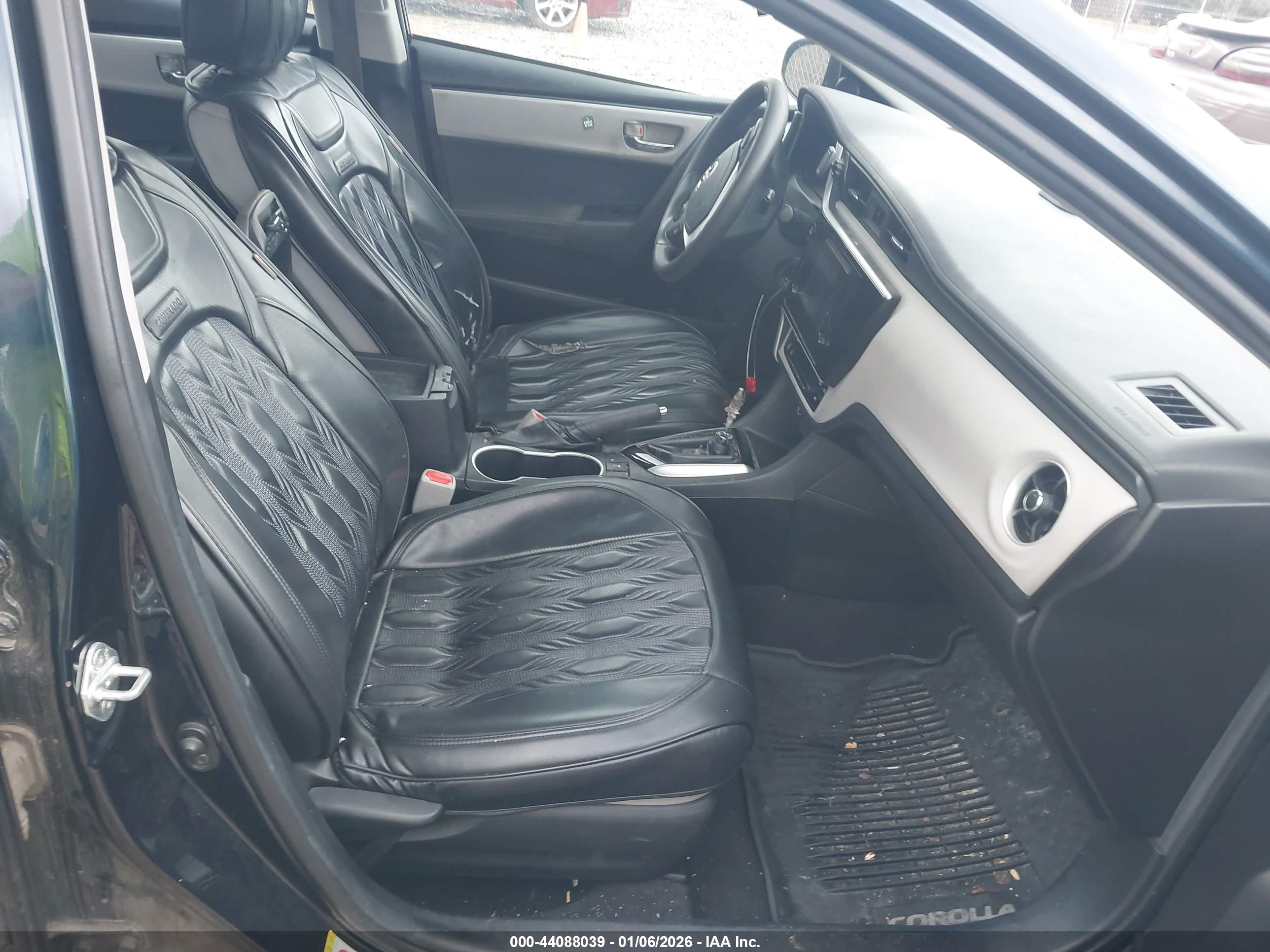 TOYOTA COROLLA image 5