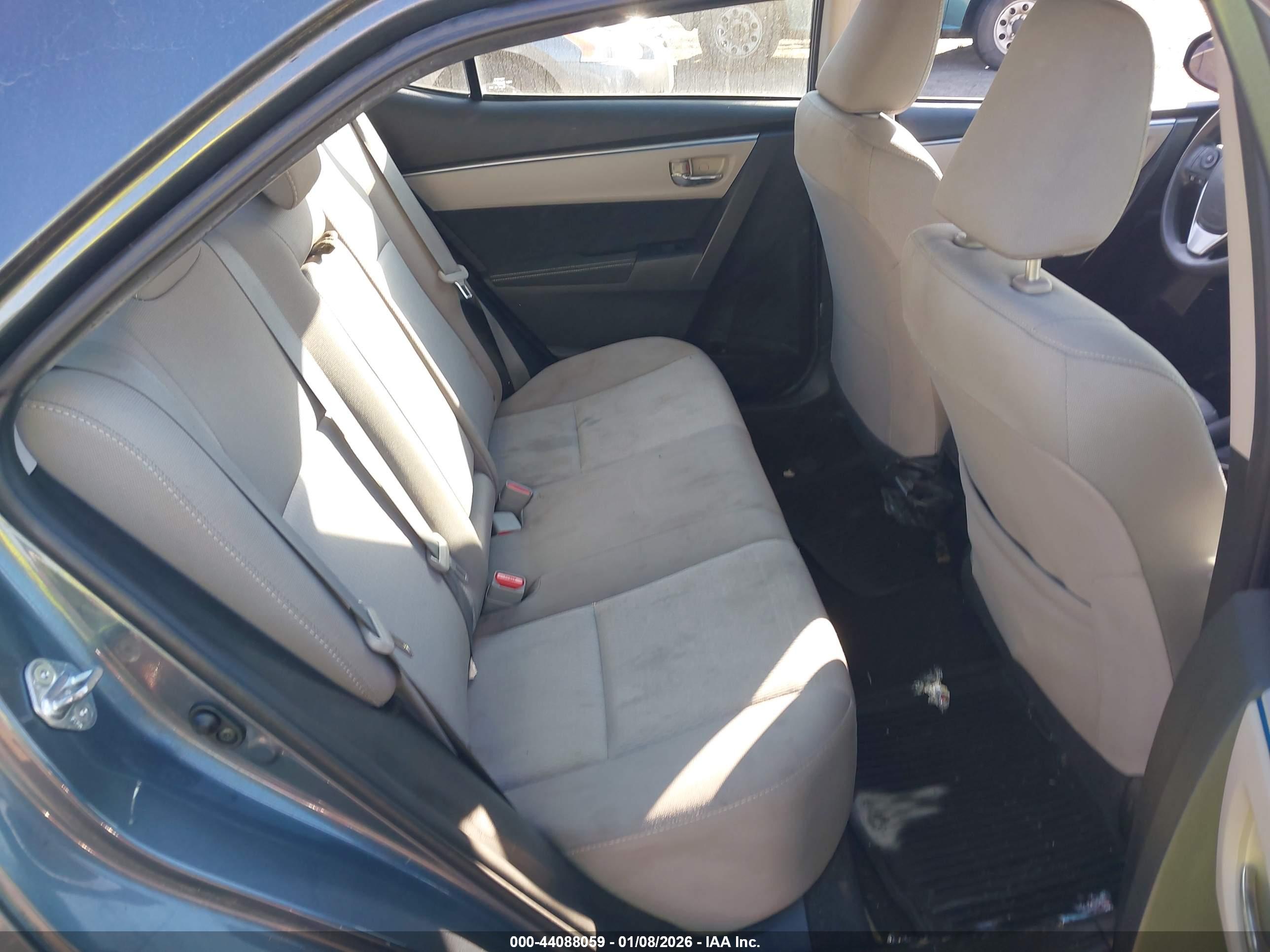 TOYOTA COROLLA image 8