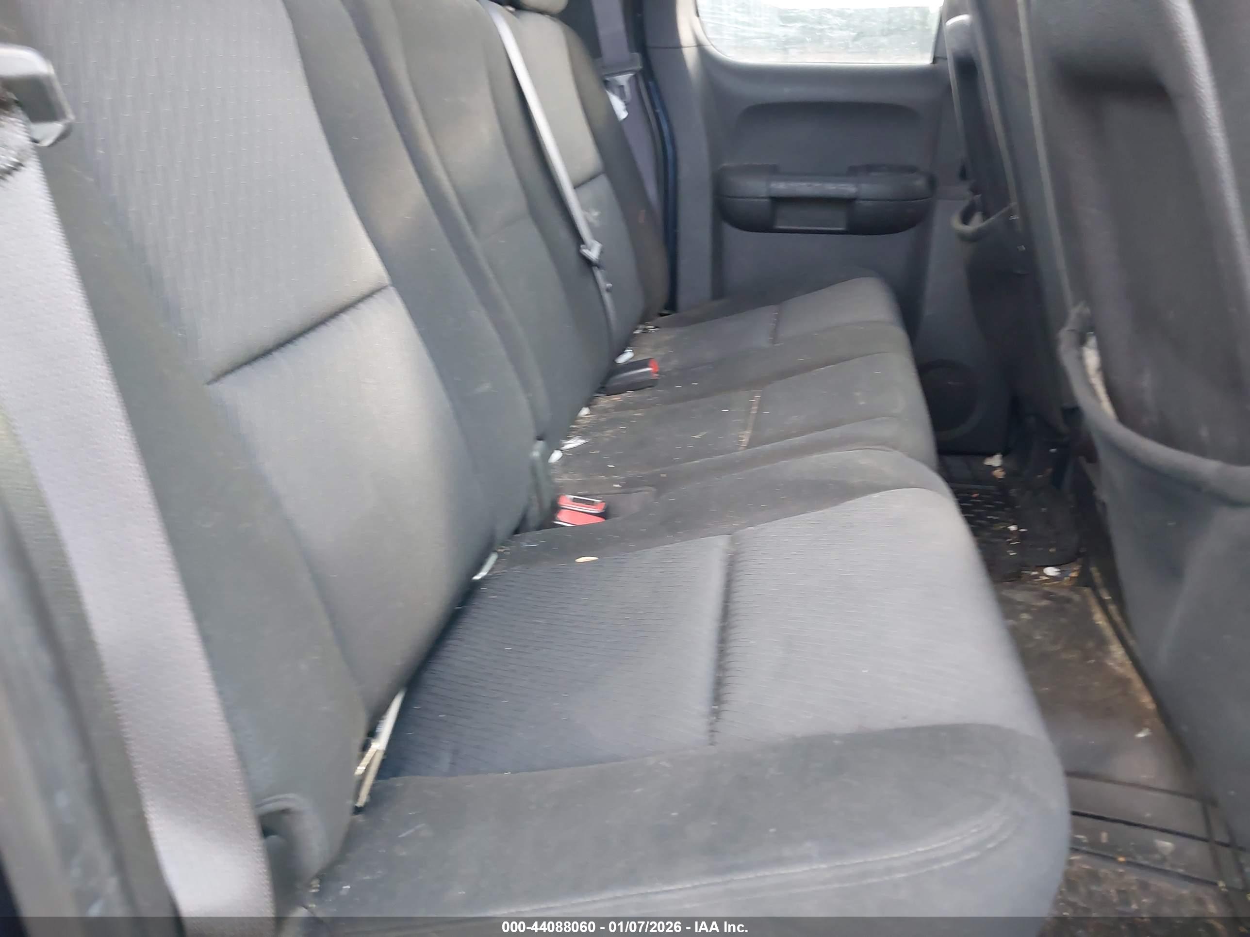 GMC SIERRA image 8