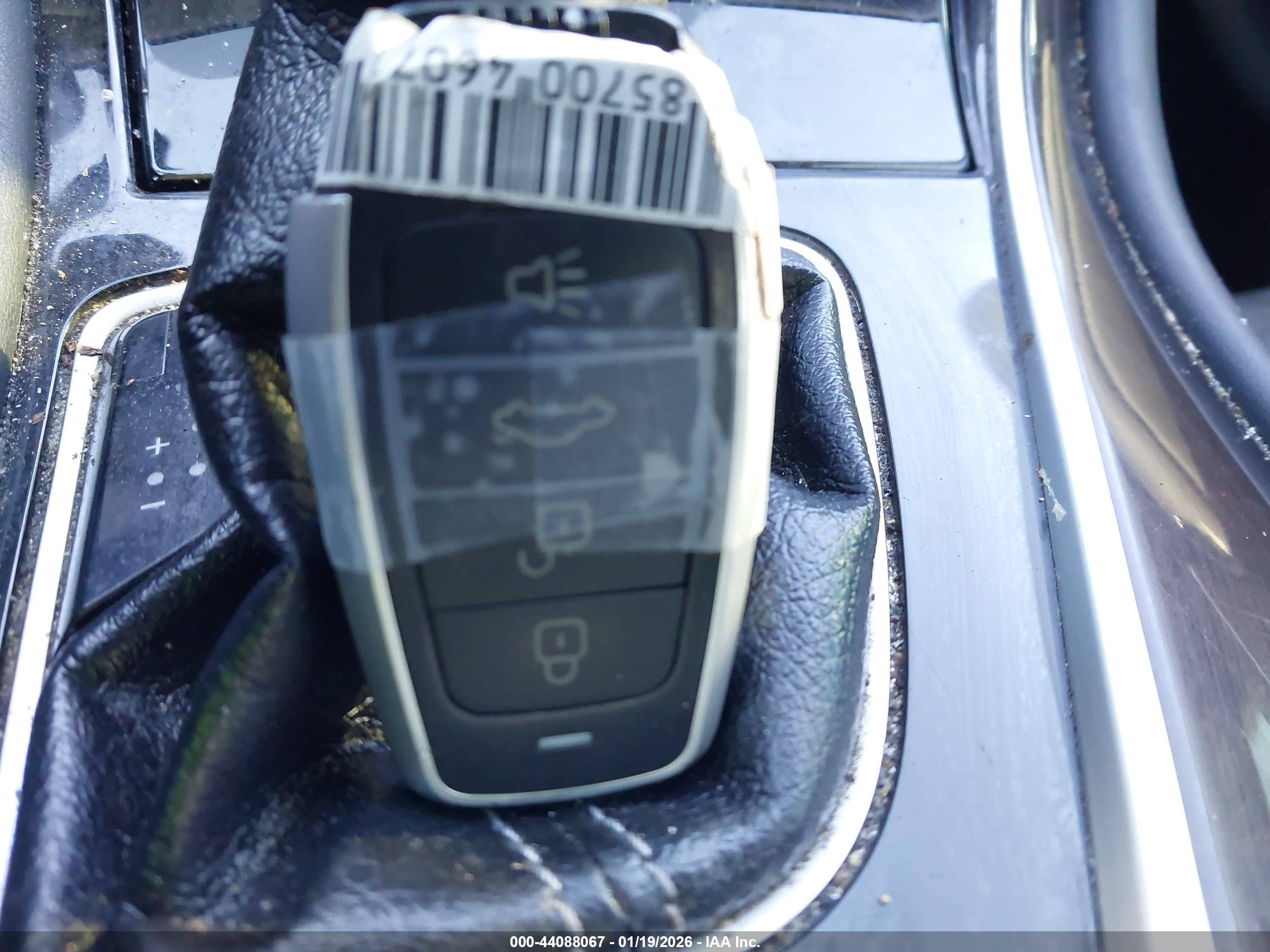 INFINITI Q50 image 11