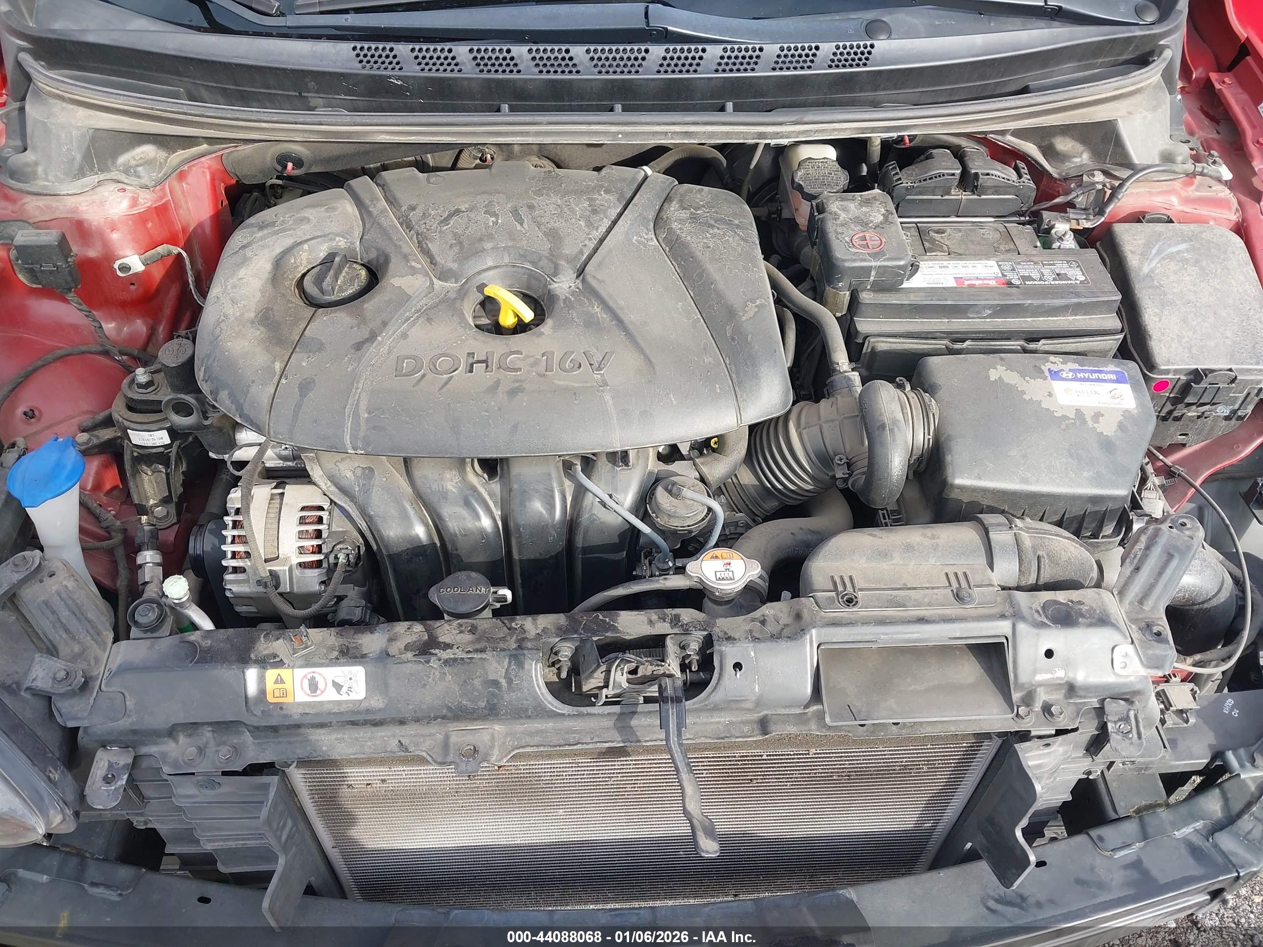 HYUNDAI ELANTRA image 10