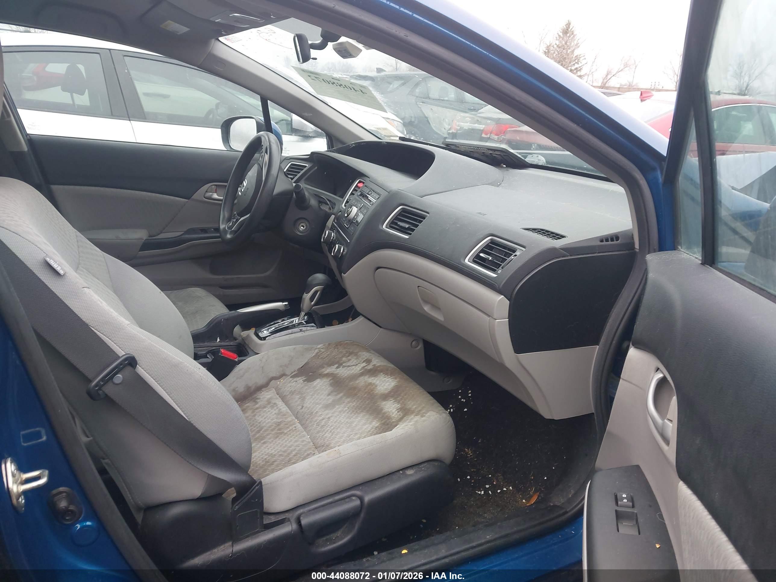 HONDA CIVIC image 5