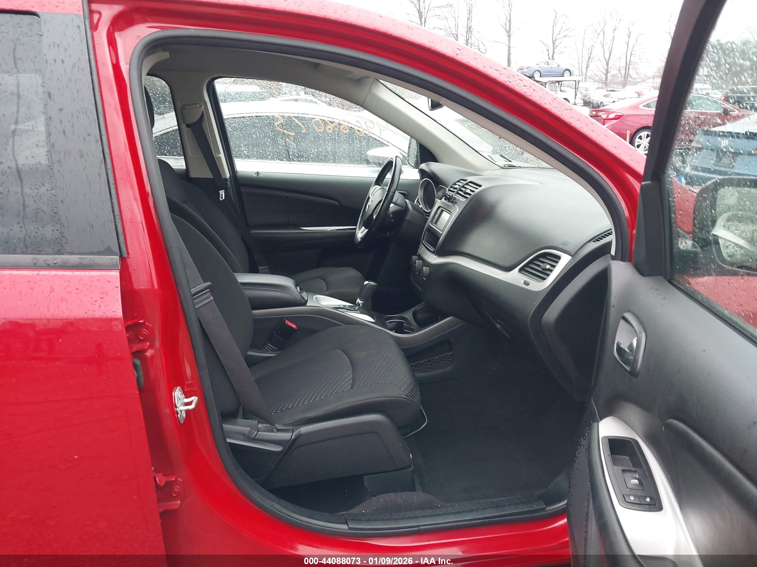 DODGE JOURNEY image 5