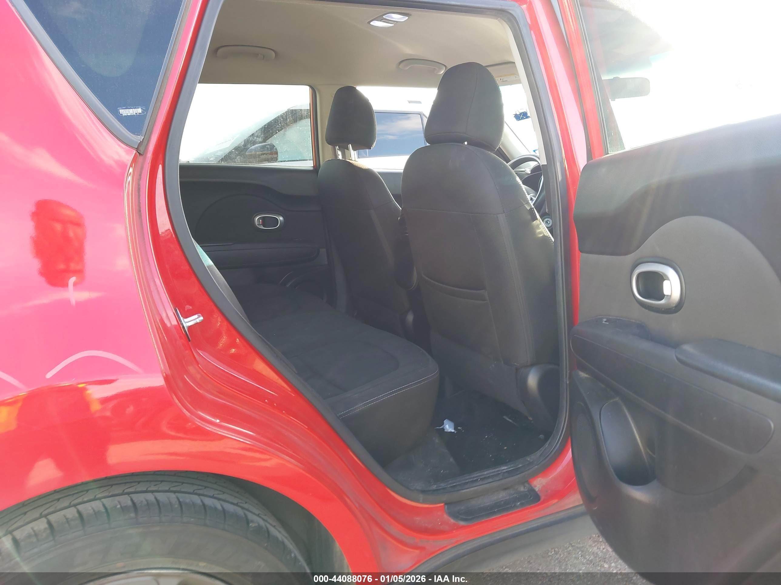 KIA SOUL image 8