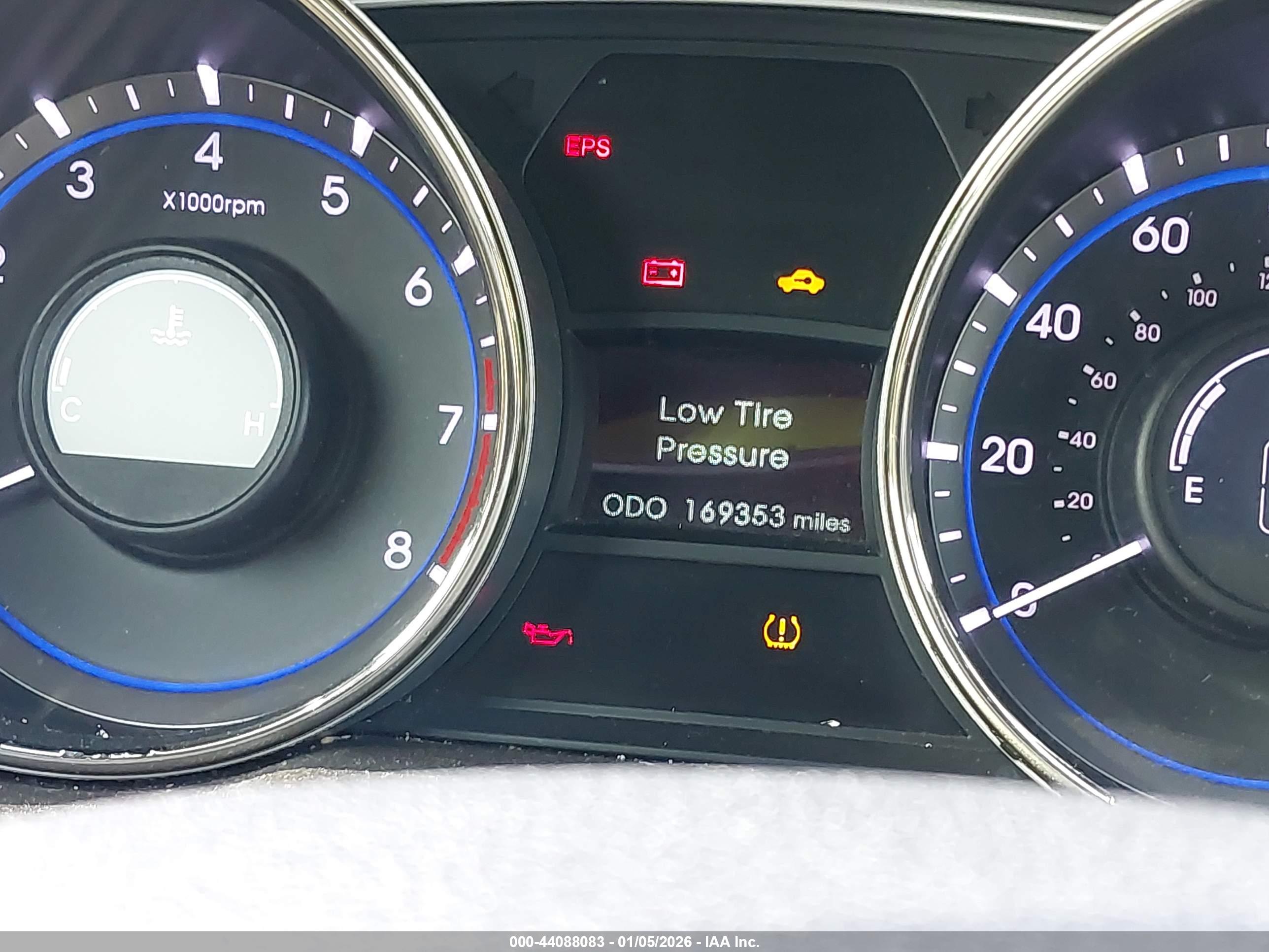 HYUNDAI SONATA image 7