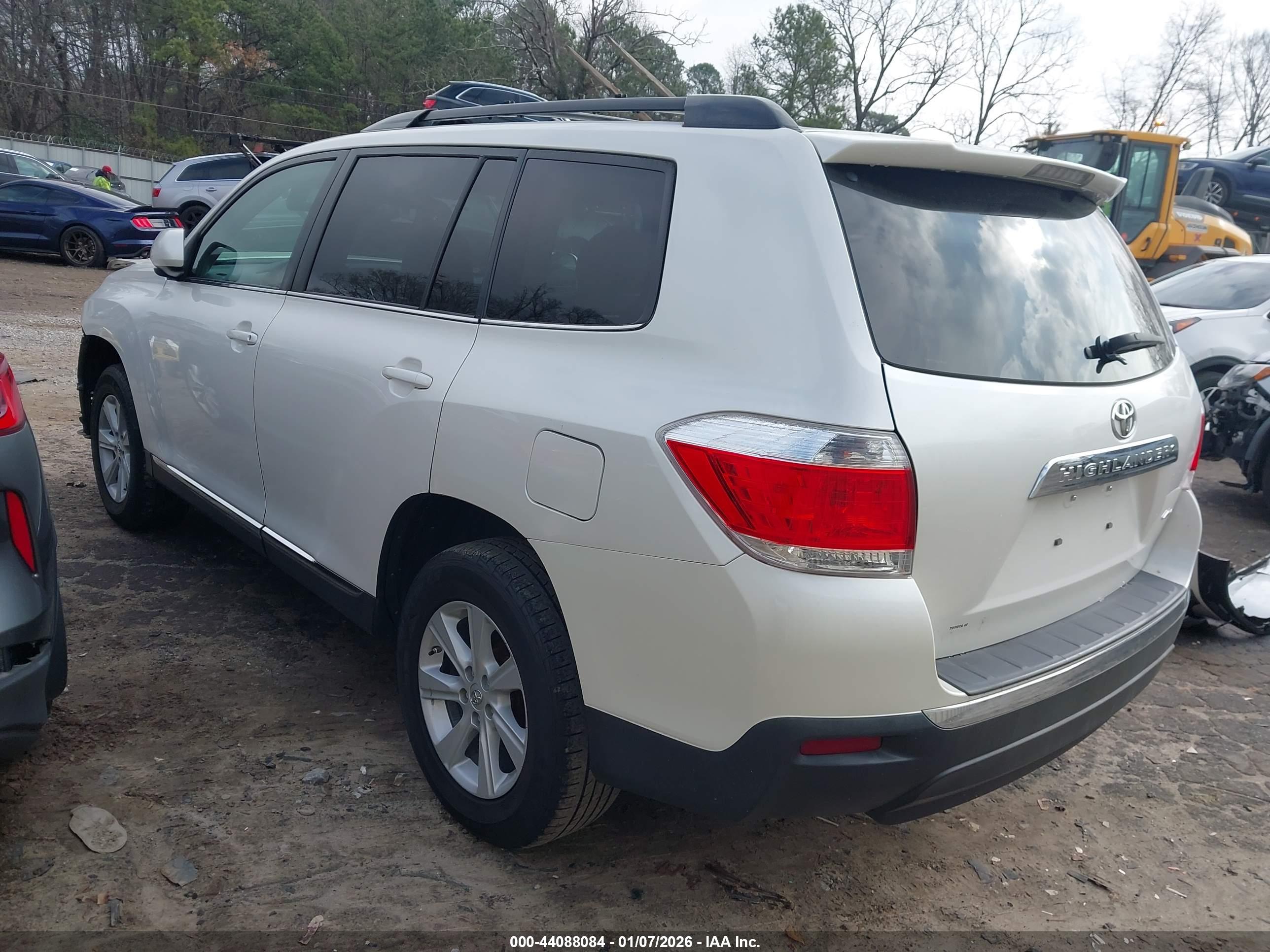 TOYOTA HIGHLANDER image 3