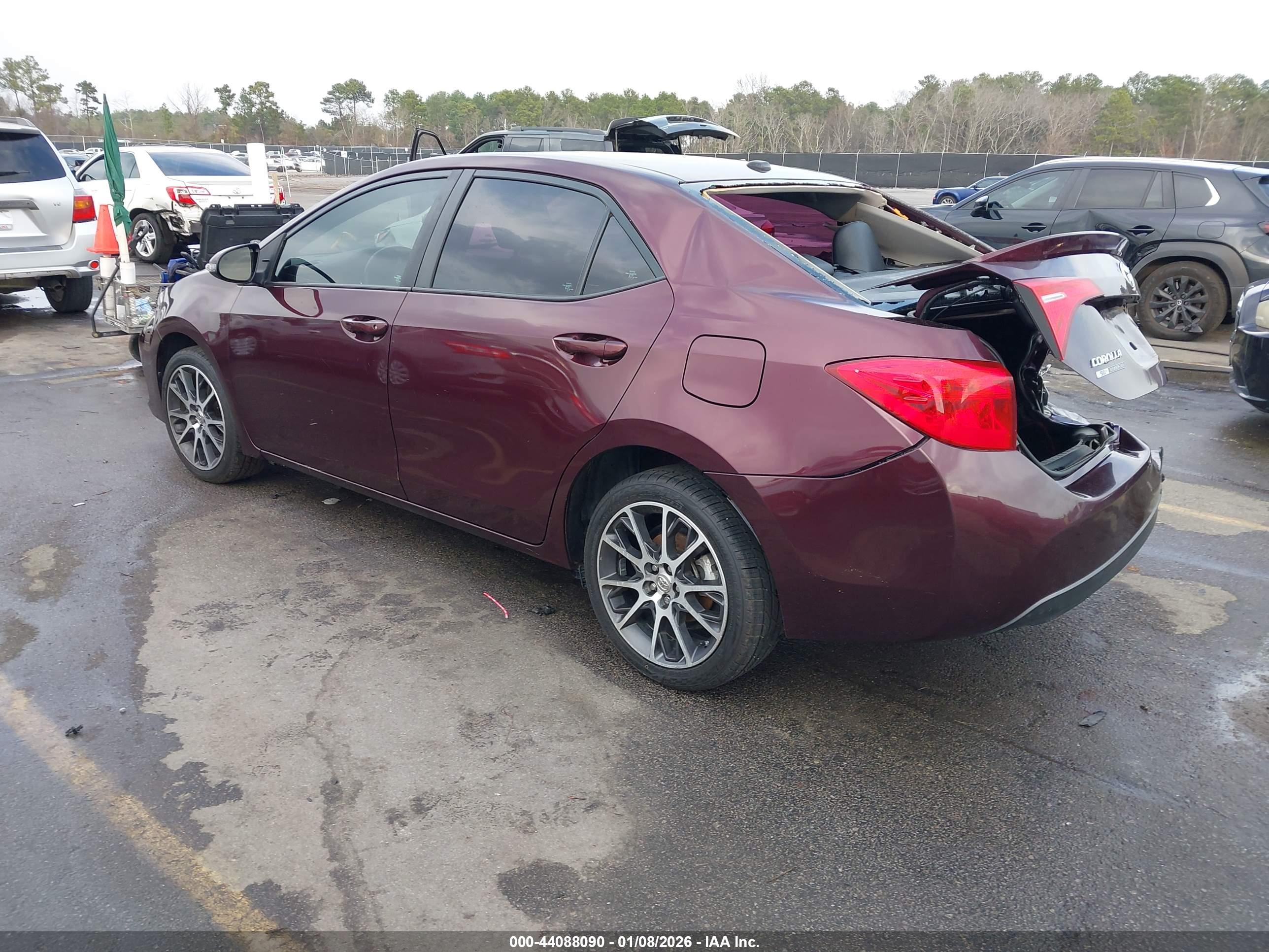 TOYOTA COROLLA image 3