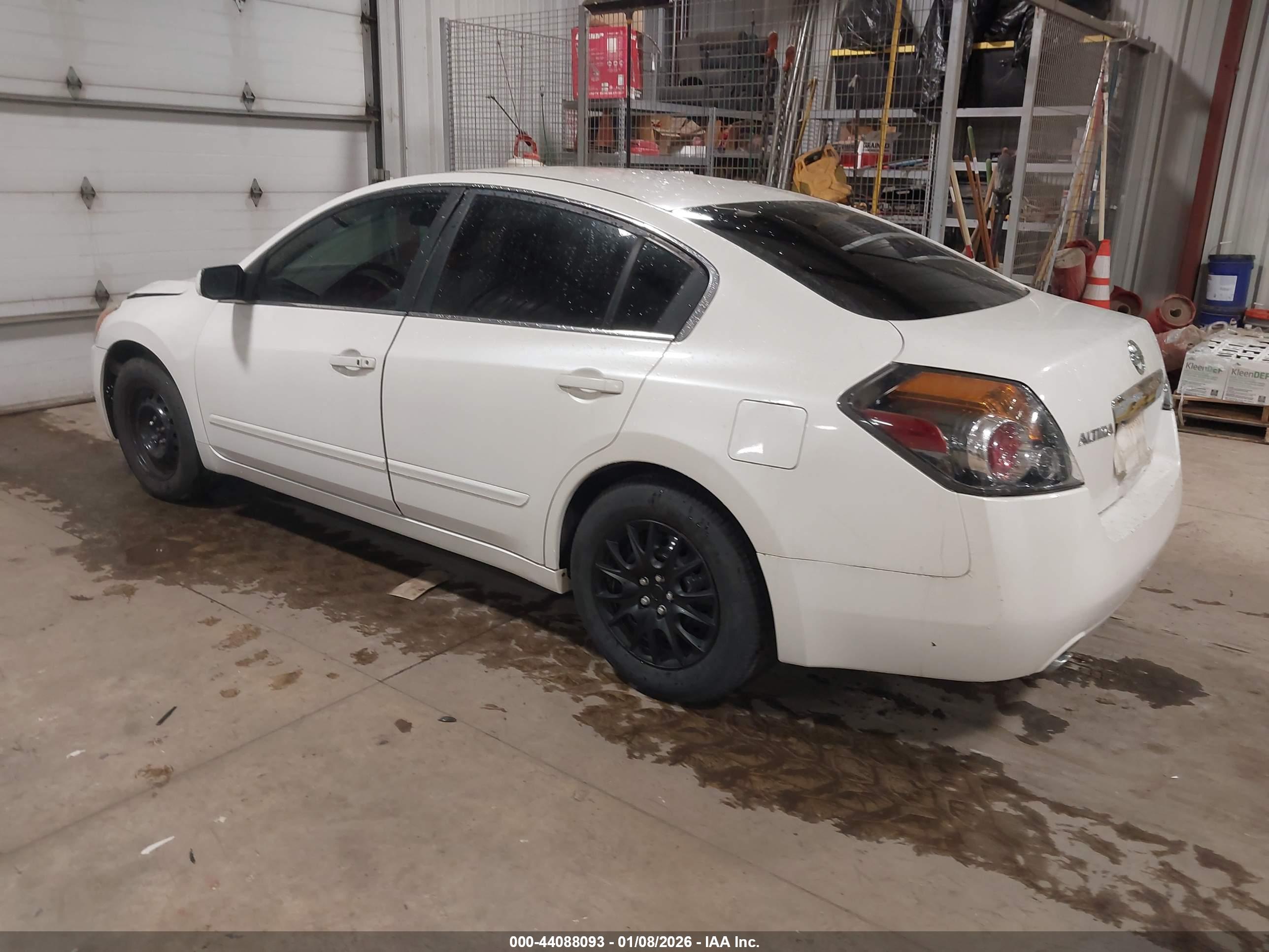 NISSAN ALTIMA image 3