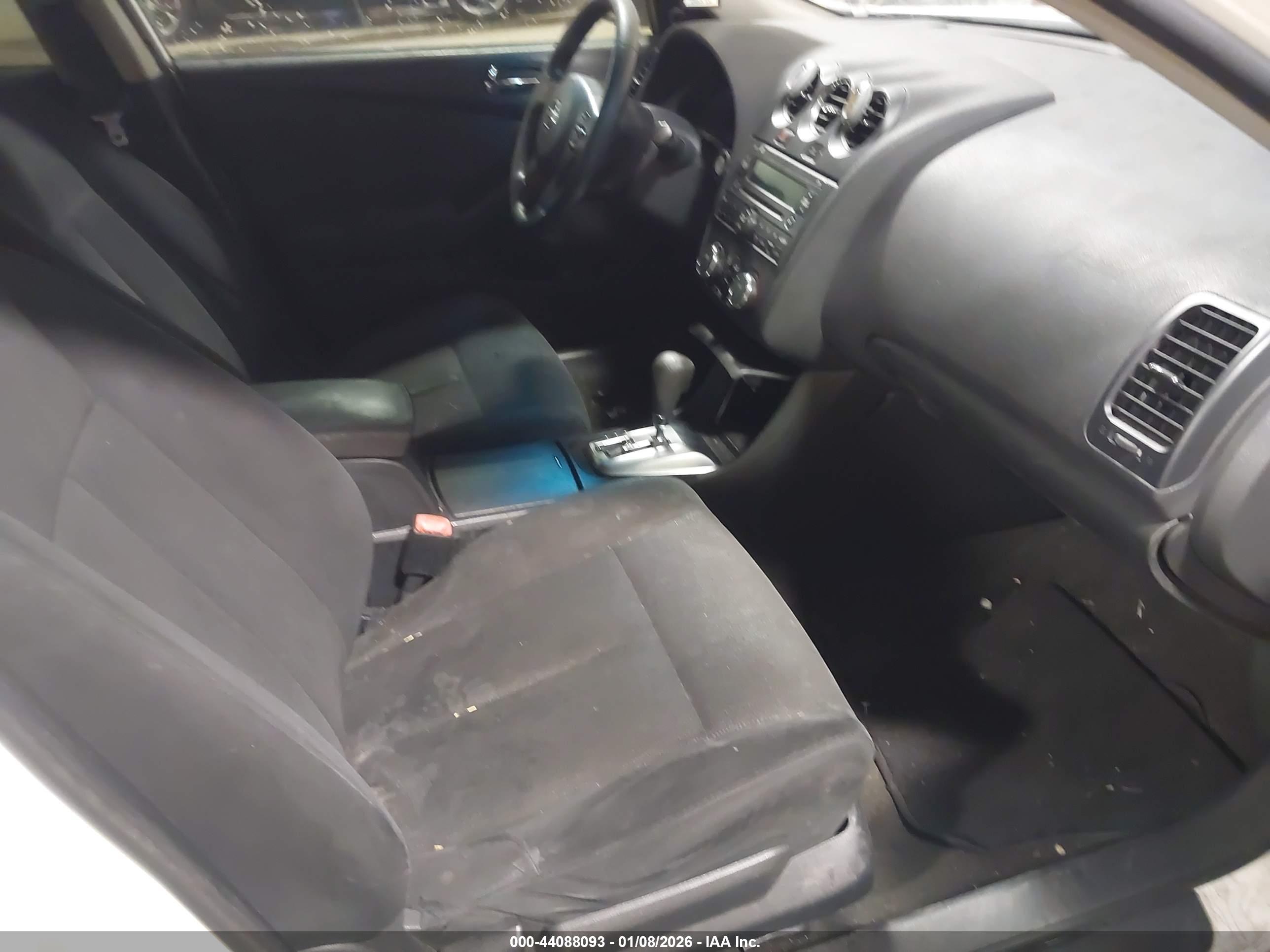 NISSAN ALTIMA image 5