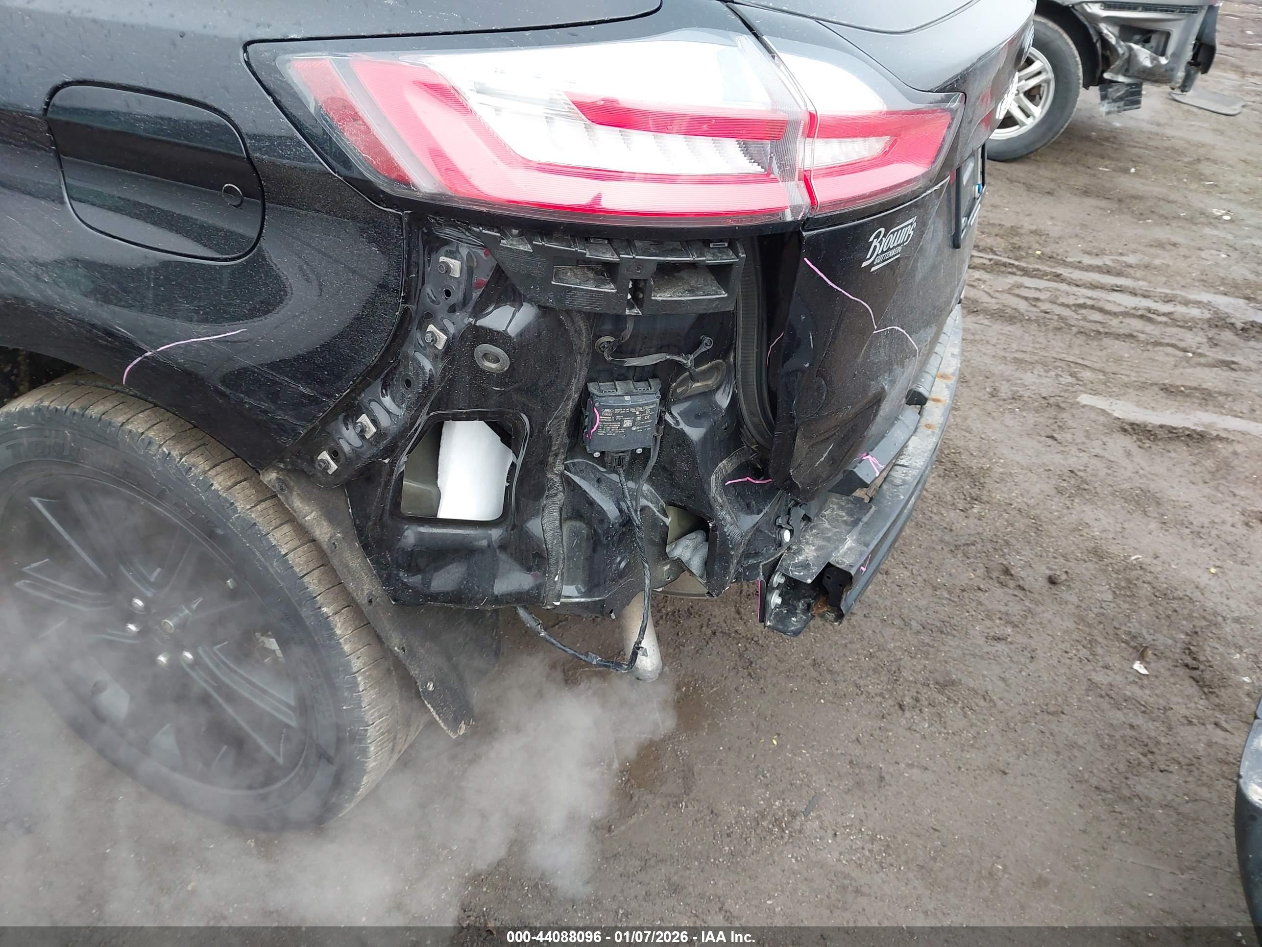 FORD EDGE image 6