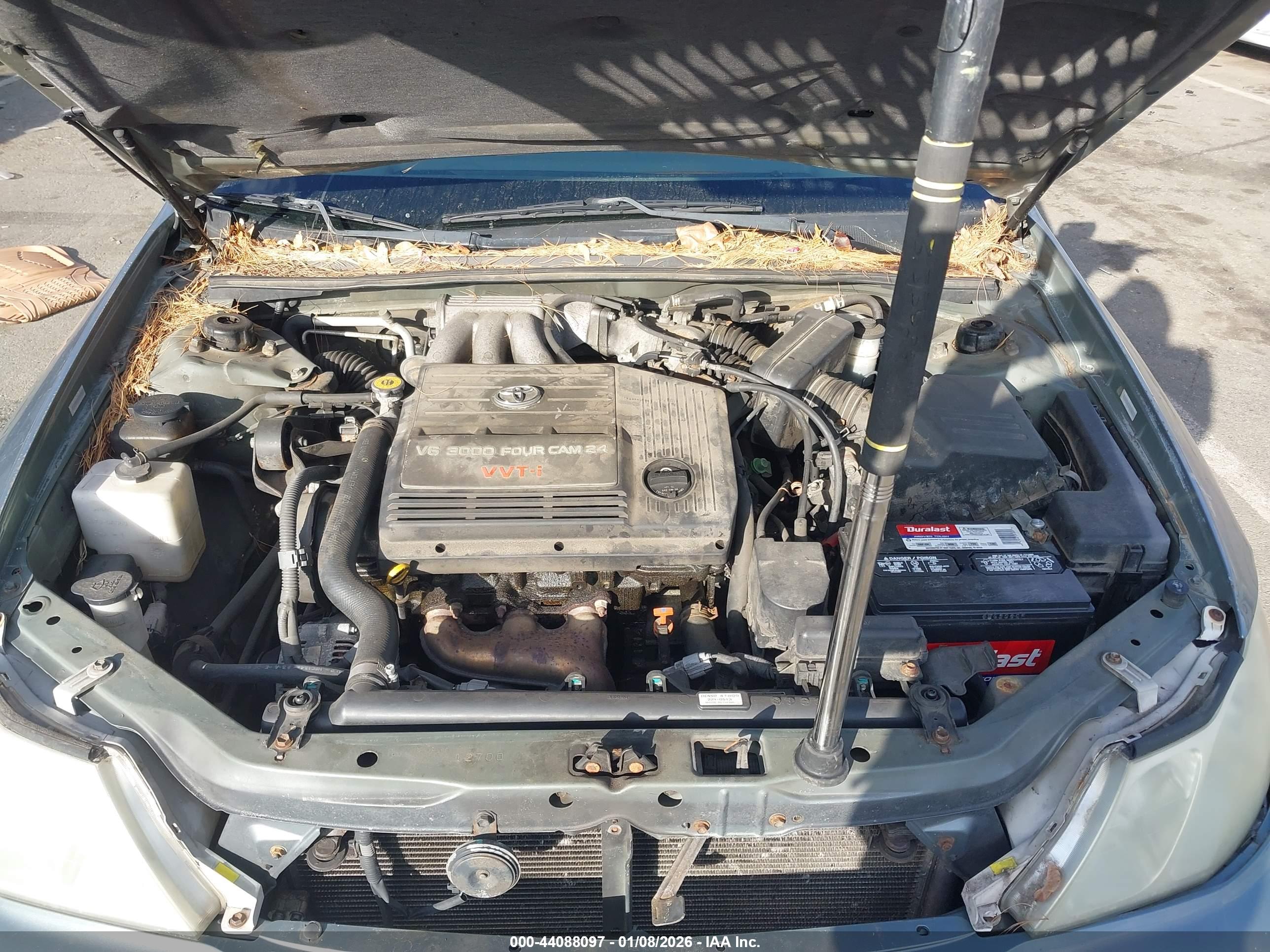TOYOTA AVALON image 10