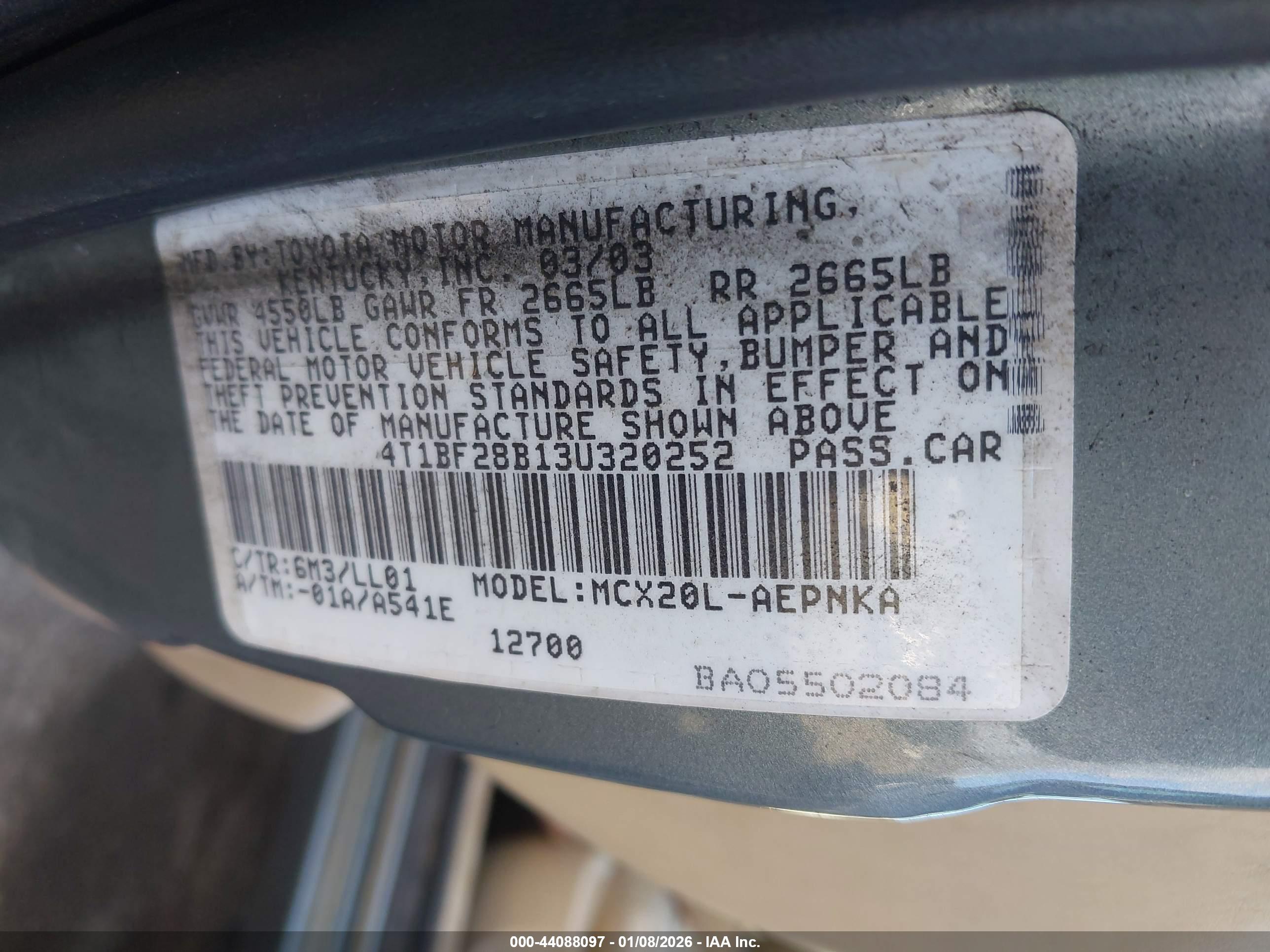 TOYOTA AVALON image 9