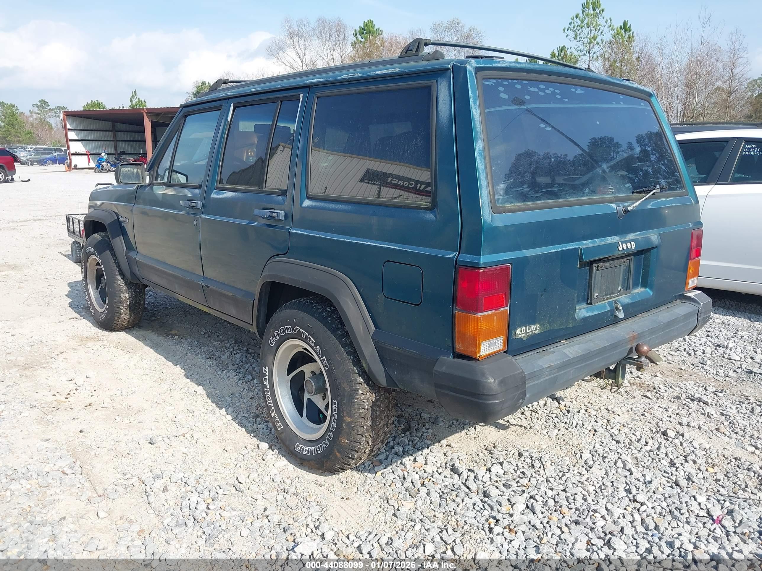 JEEP CHEROKEE image 3