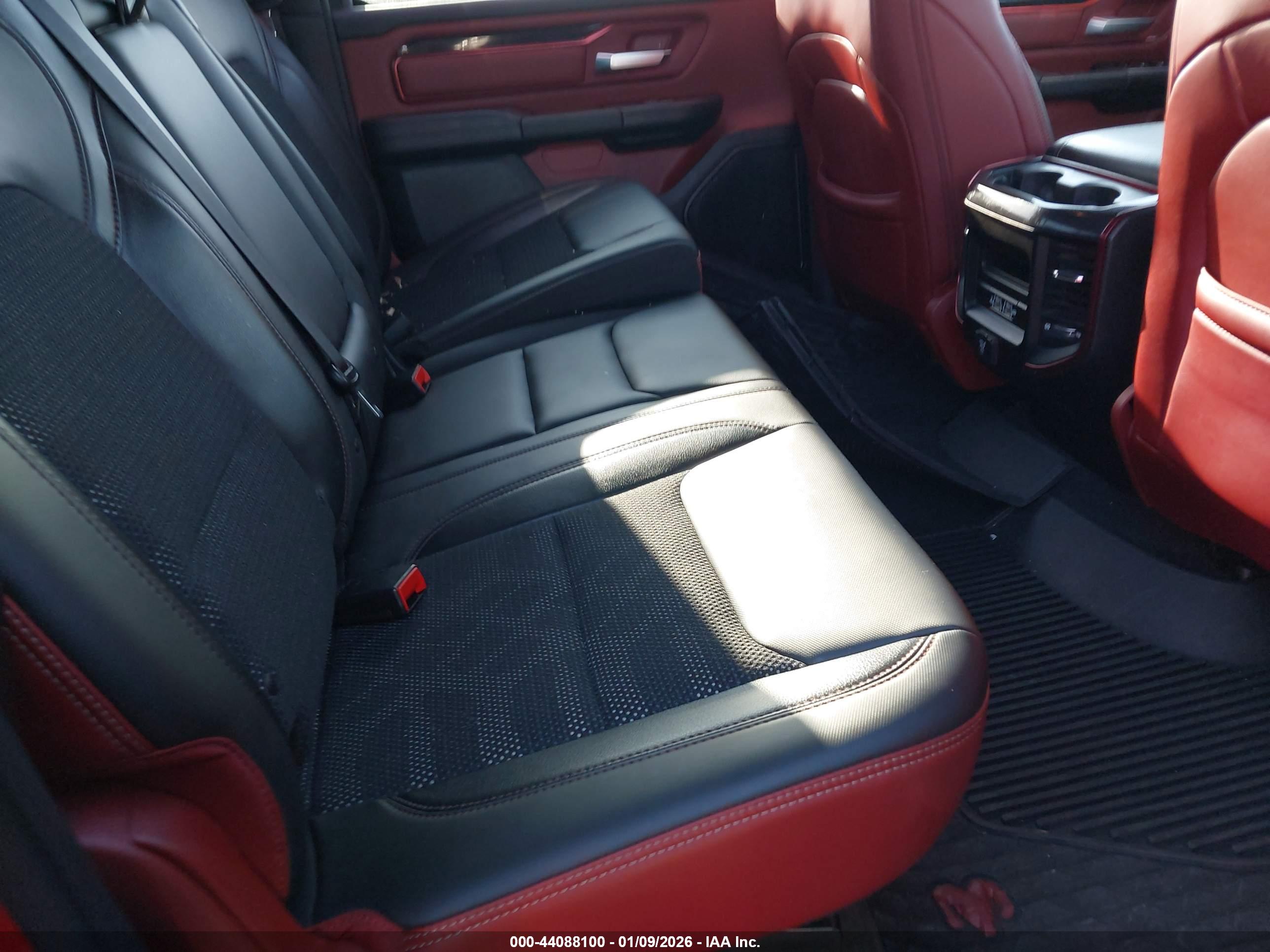 RAM 1500 image 8