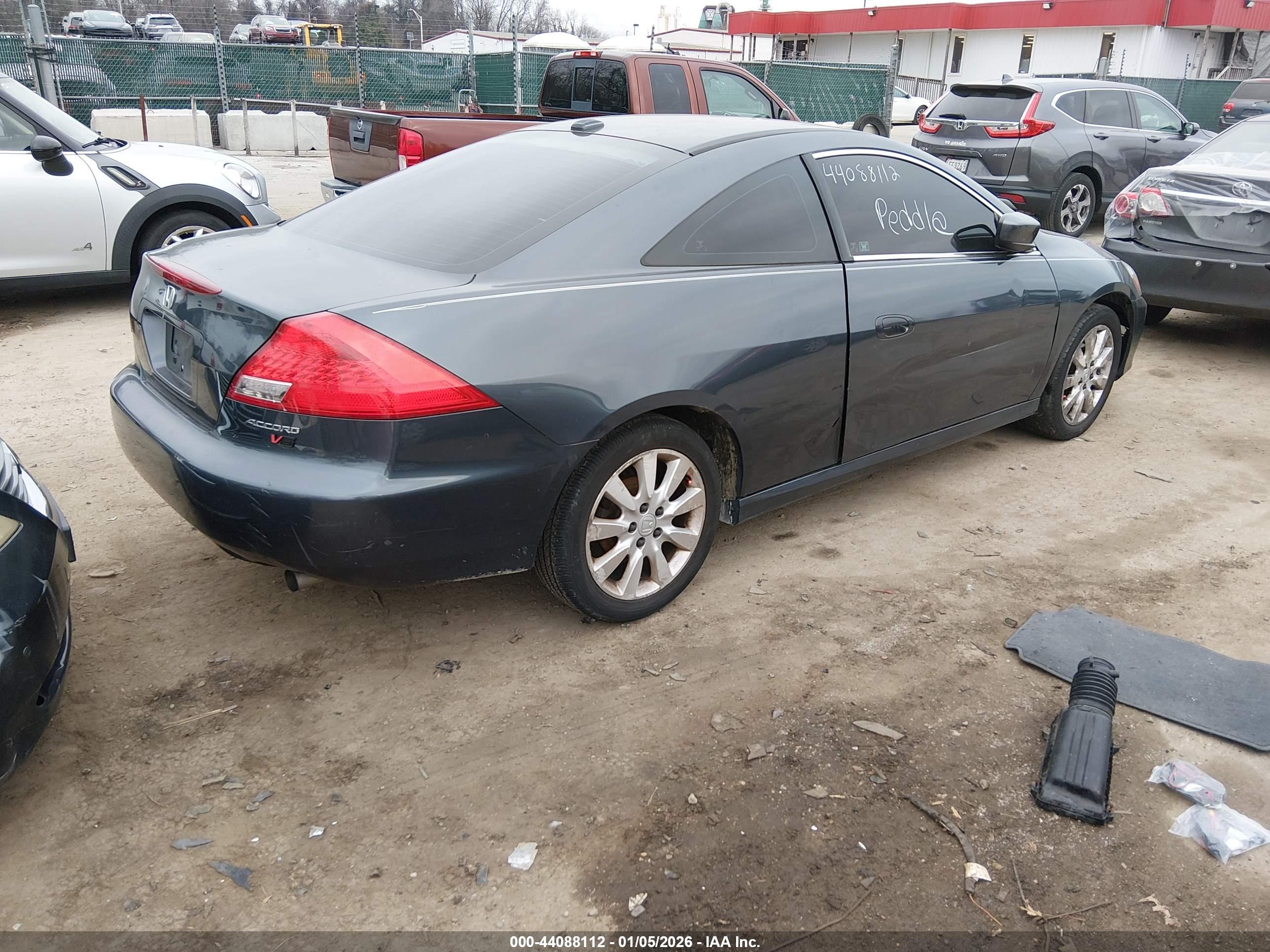 HONDA ACCORD image 4