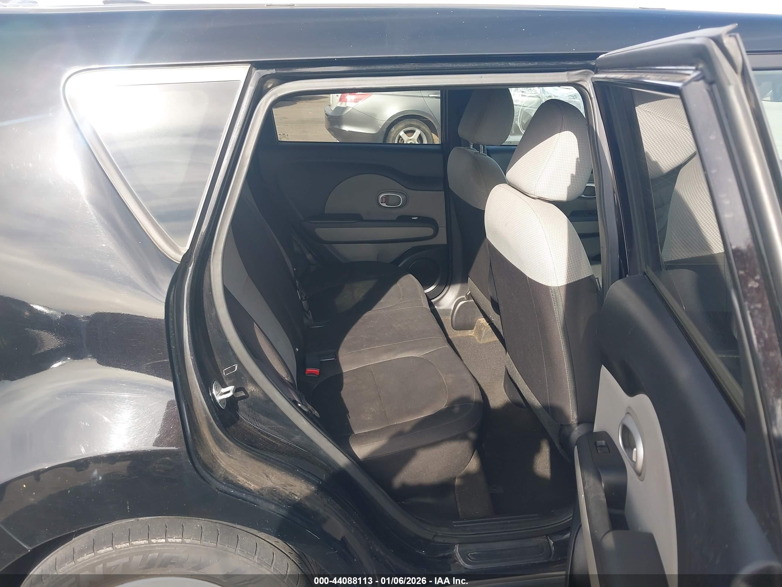 KIA SOUL image 8