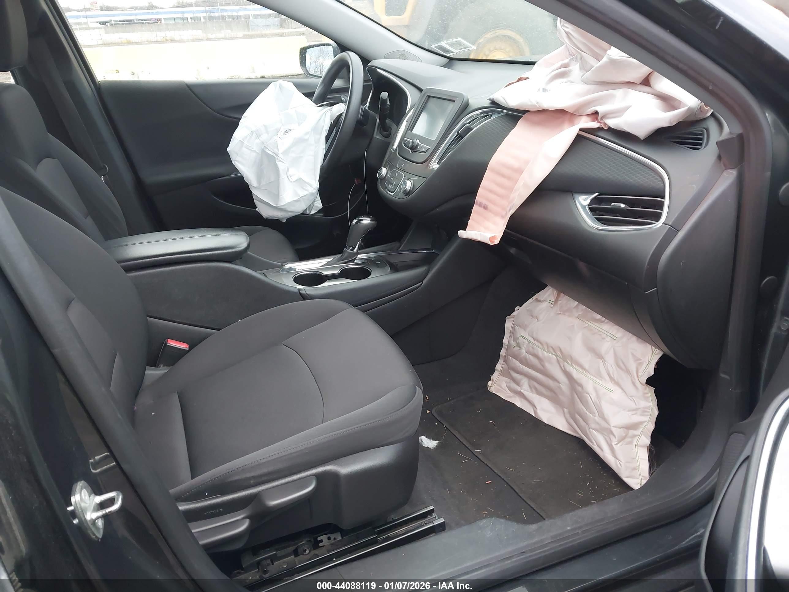 CHEVROLET MALIBU image 5