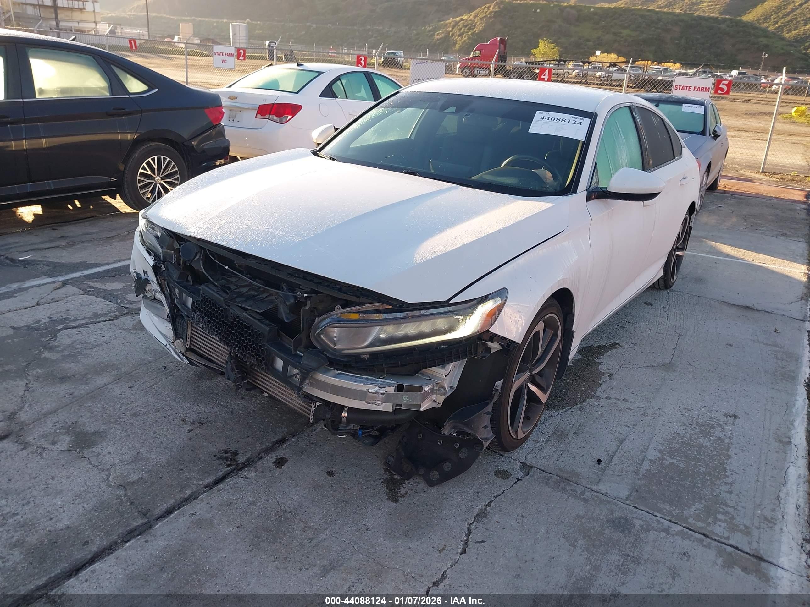 HONDA ACCORD image 2