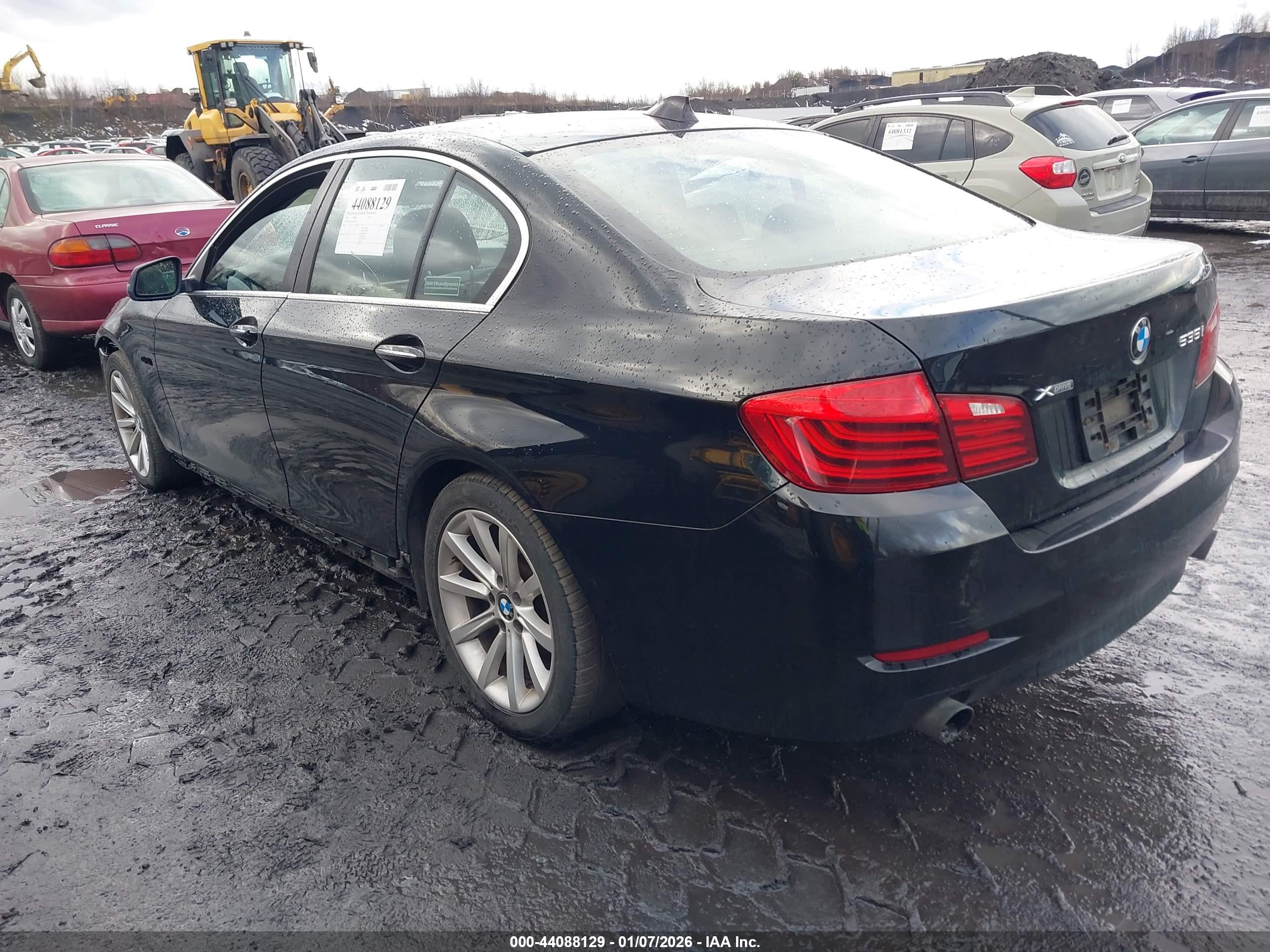 BMW 535I image 3