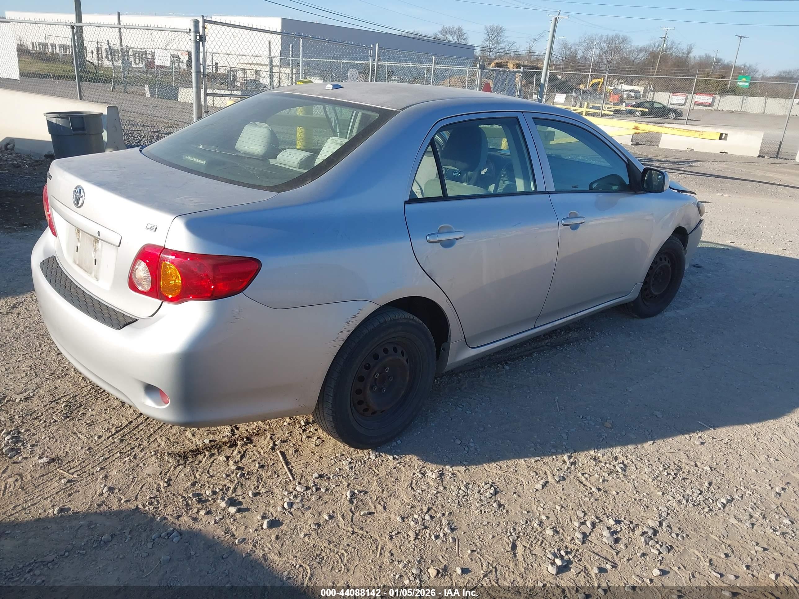 TOYOTA COROLLA image 4