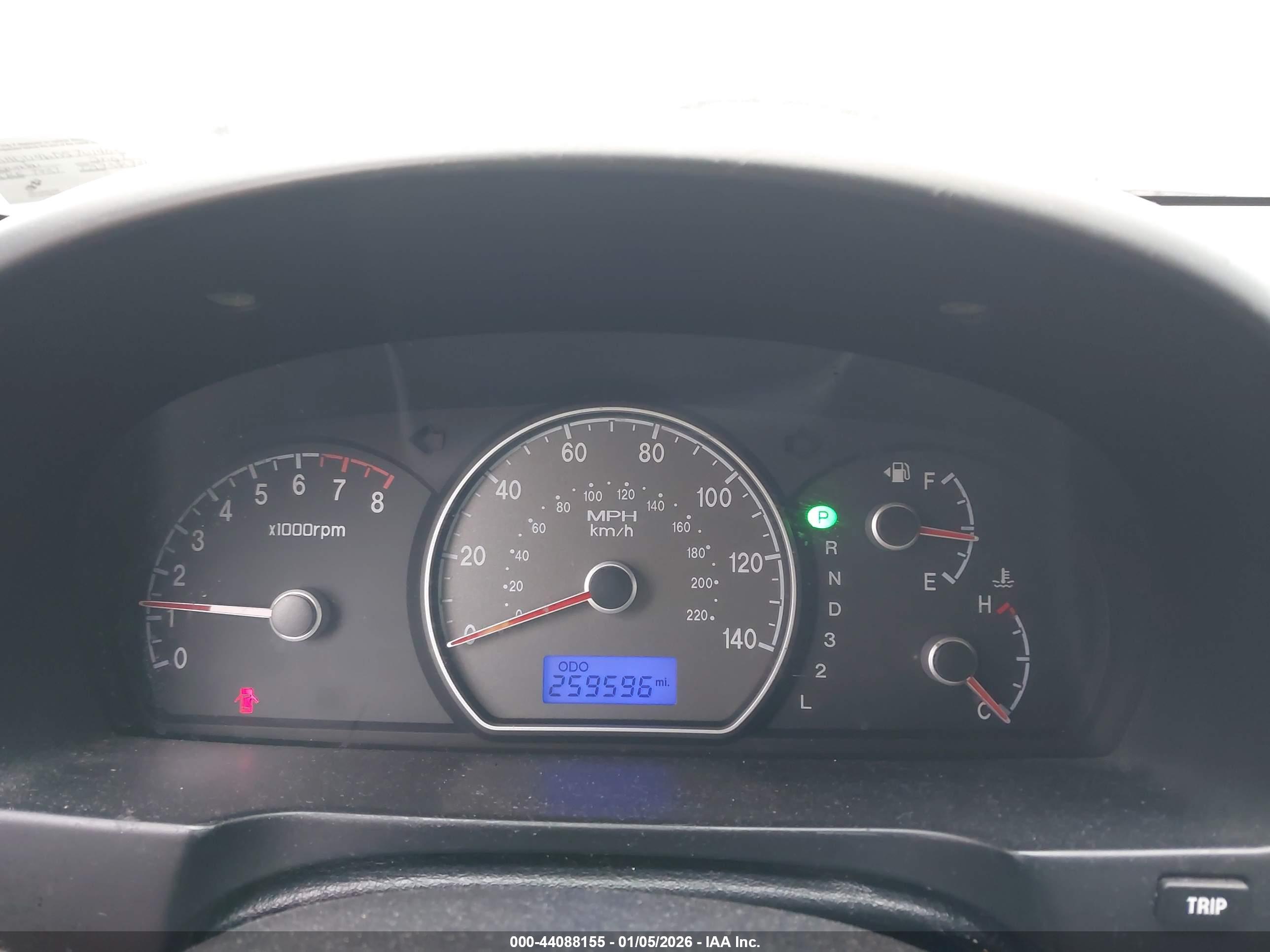 HYUNDAI ELANTRA image 7