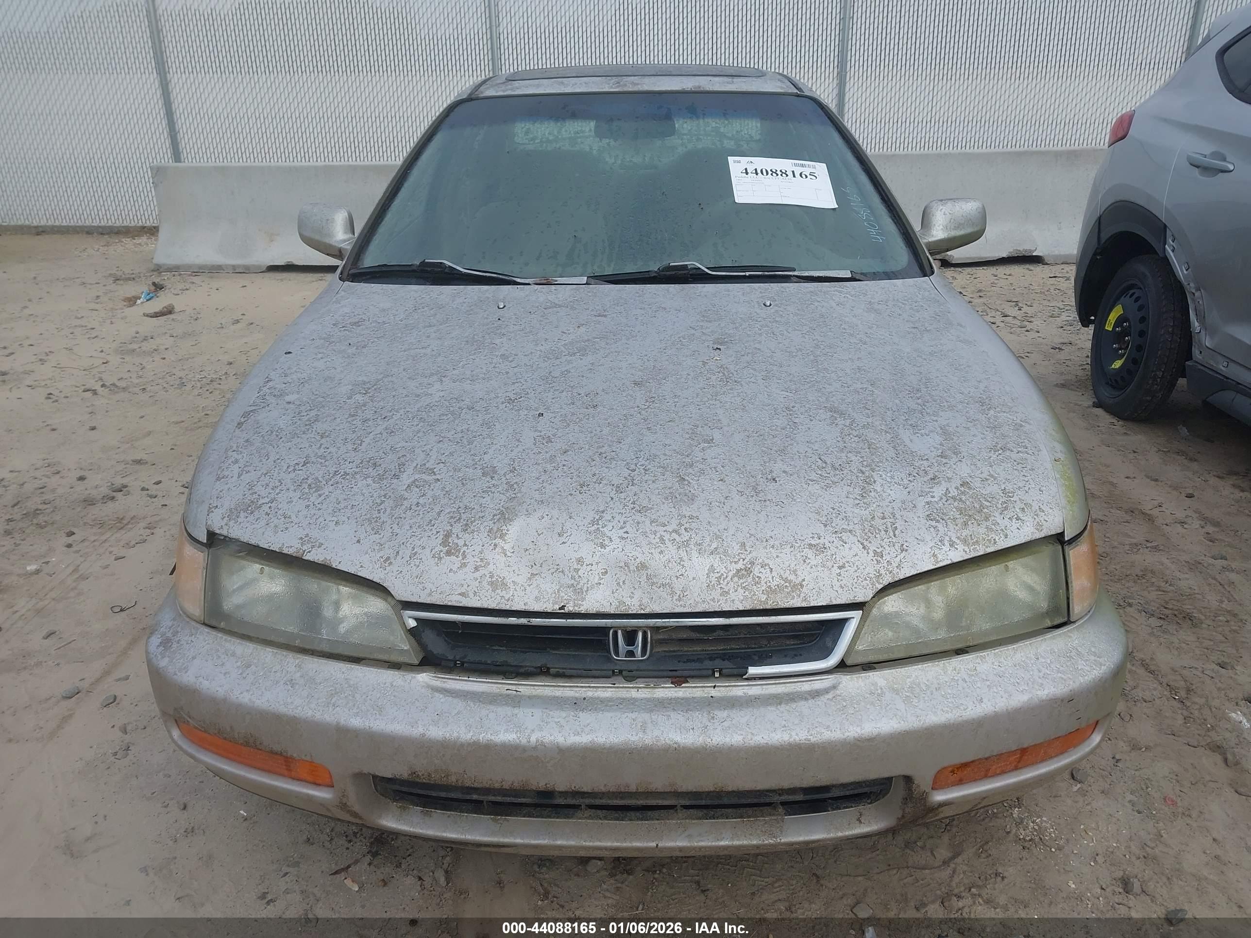 HONDA ACCORD image 6