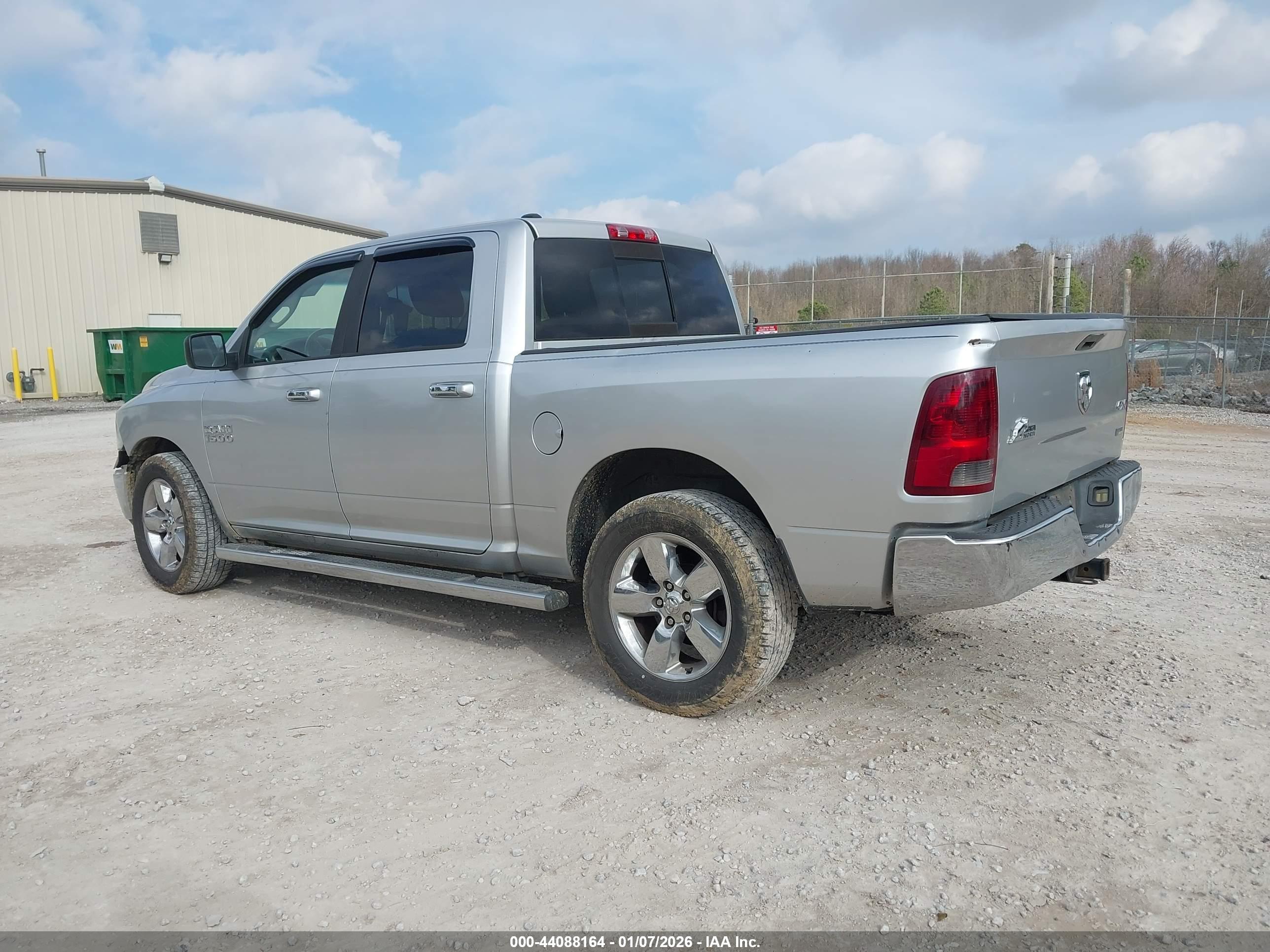 RAM 1500 image 3